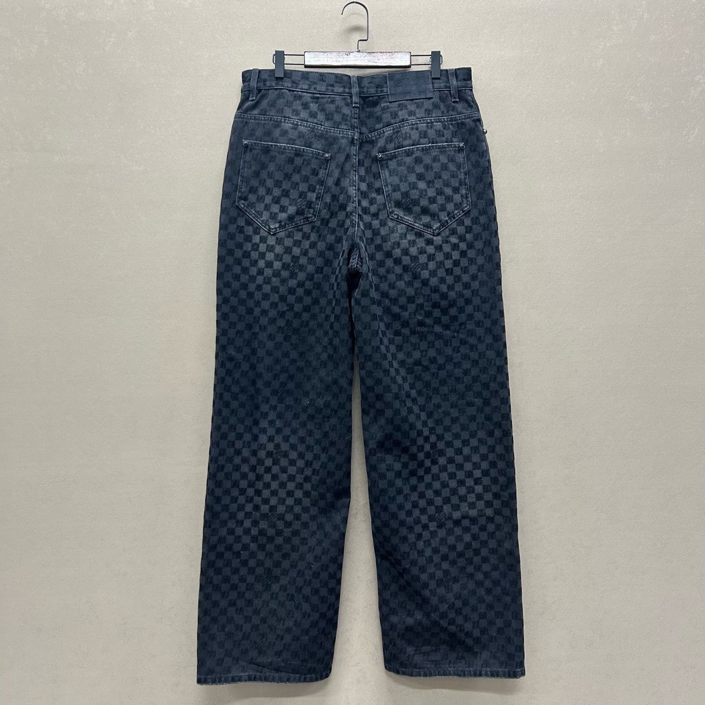 Louis Vuitton louis vuitton checkerboard denim pants size 32 Size US 32 / EU 48 - 2 Thumbnail