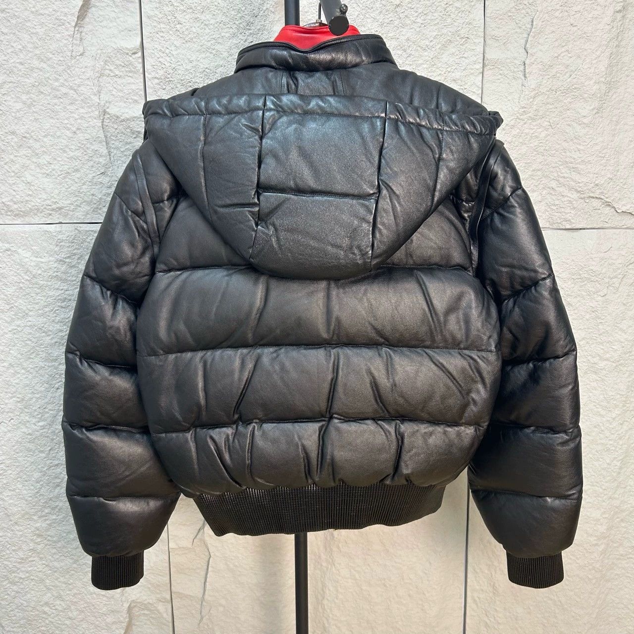 Alexander McQueen black leather down jacket with red accents Size US L / EU 52-54 / 3 - 2 Thumbnail