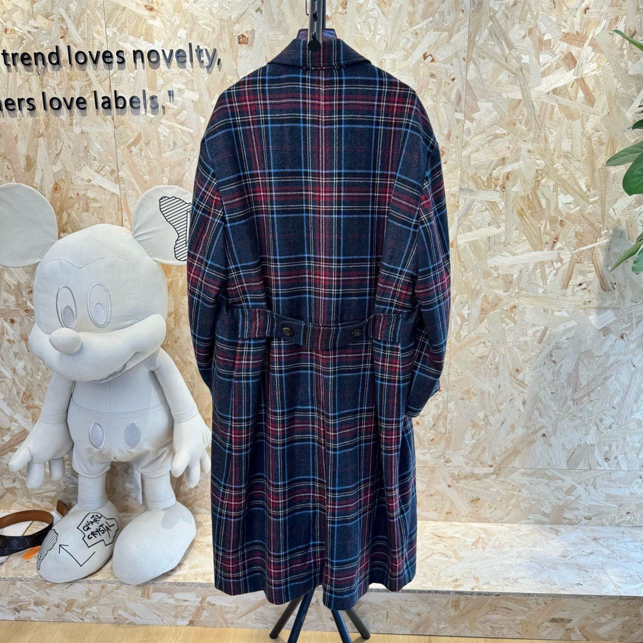 Gucci gucci plaid cashmere coat with tags Size XL / US 12-14 / IT 48-50 - 2 Thumbnail