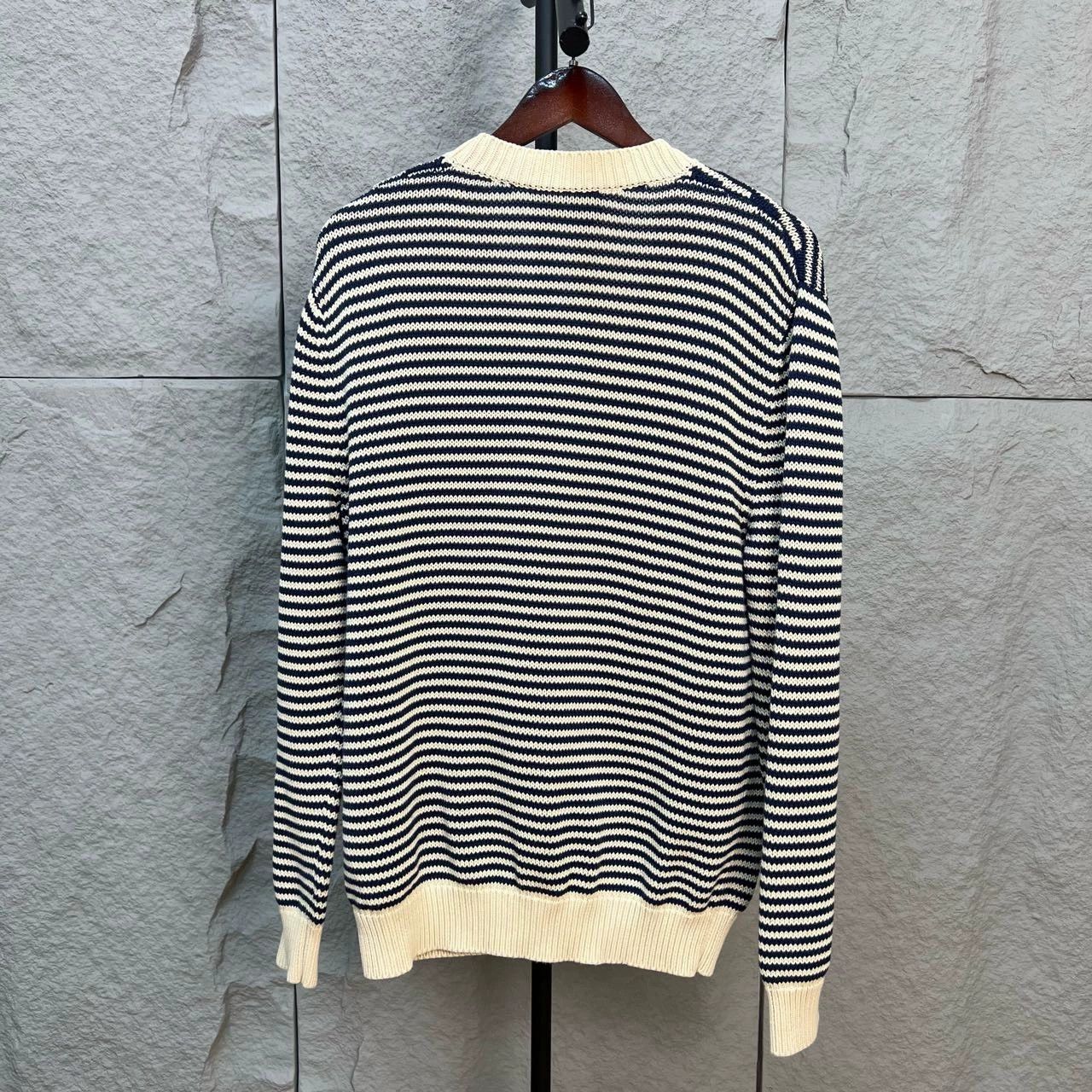 Gucci gucci striped v-neck knit sweater Size US L / EU 52-54 / 3 - 2 Thumbnail