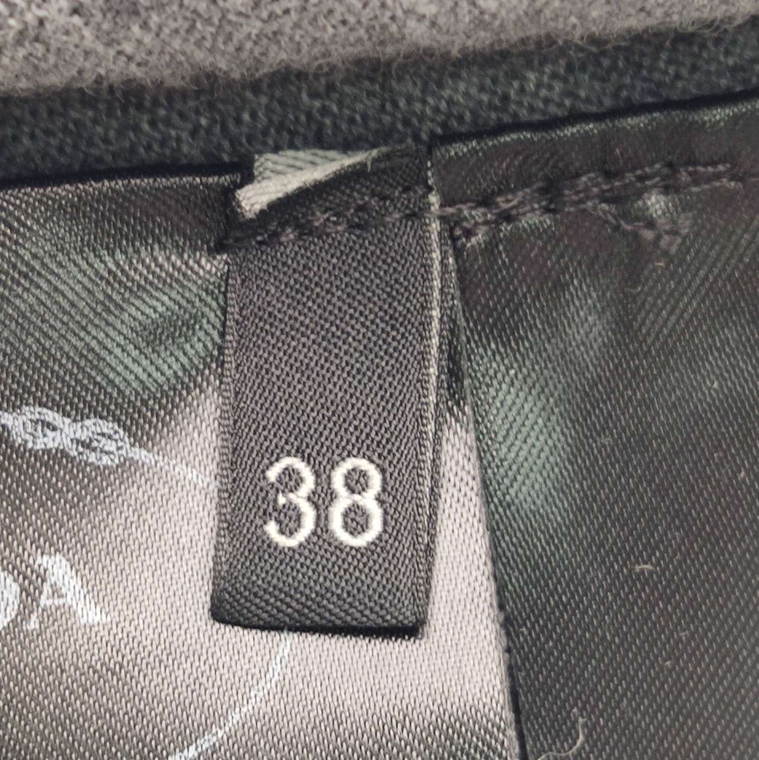 Prada Prada Grey Colorblock Long Sleeve Knit Polo 0089 Size S / US 4 / IT 40 - 5 Thumbnail