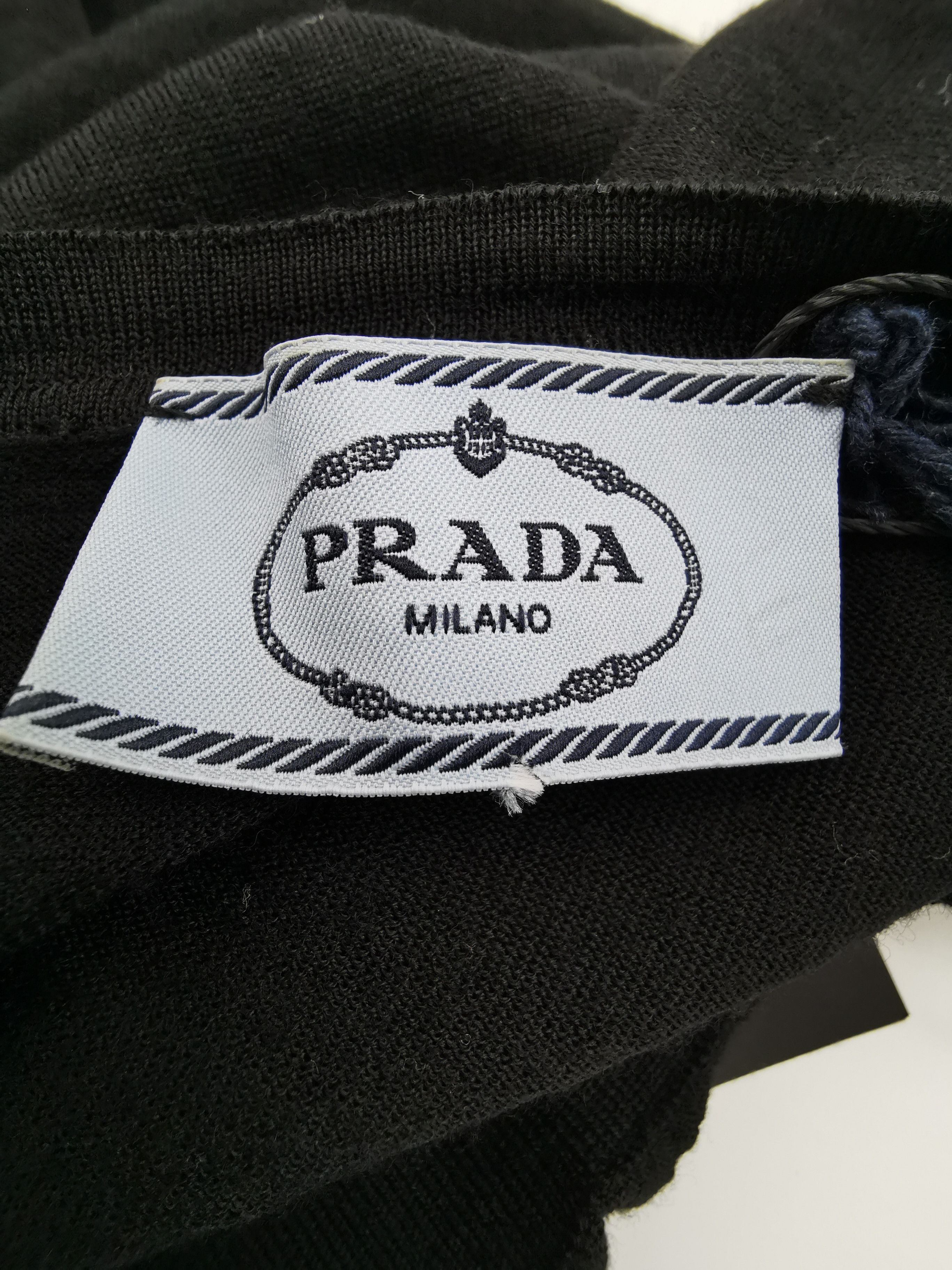 Prada Prada Logo Knit Sweater in Black Color 0089 Size S / US 4 / IT 40 - 9 Thumbnail