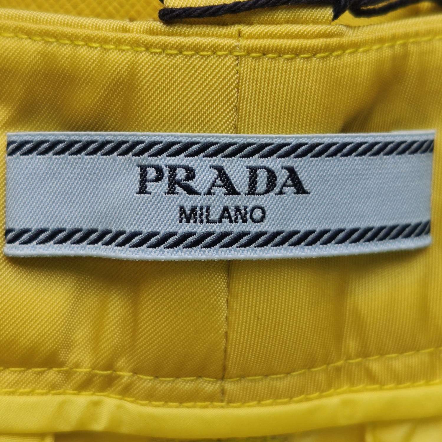 Prada Prada Yellow Belted Shorts with Pouch 0089 Size 40" / US 18 - 5 Thumbnail