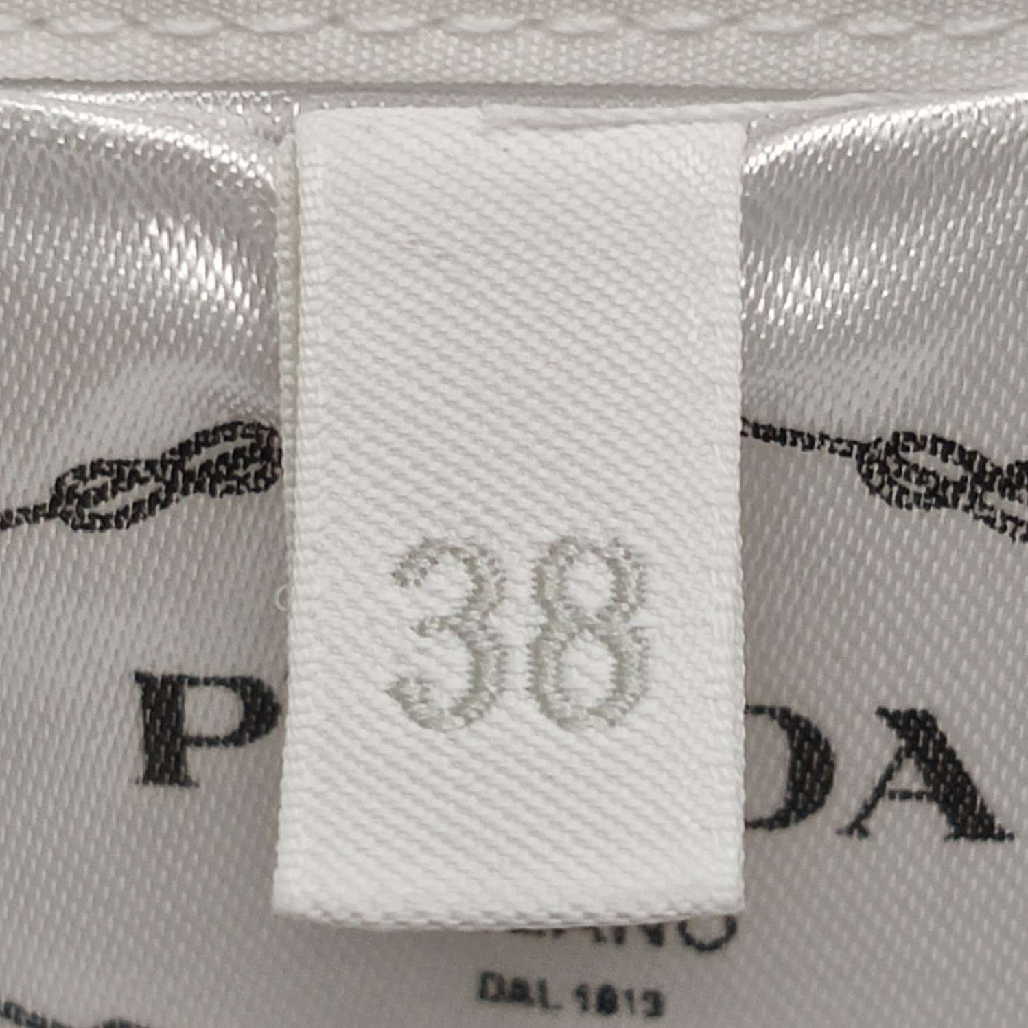 Prada Prada Classic White Cotton Ruffled Shirt - dmc Size S / US 4 / IT 40 - 7 Thumbnail