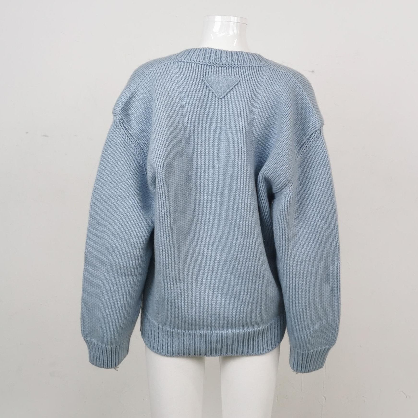 Prada Prada Wool Cashmere Blend V-Neck Sweater - dmc Size M / US 6-8 / IT 42-44 - 2 Thumbnail