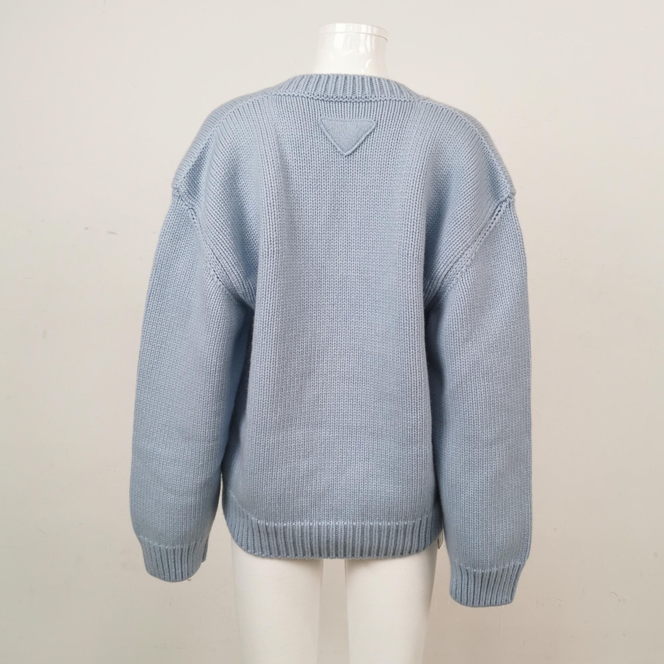 Prada Prada V-Neck Wool Cashmere Blend Sweater - dmc Size M / US 6-8 / IT 42-44 - 2 Thumbnail