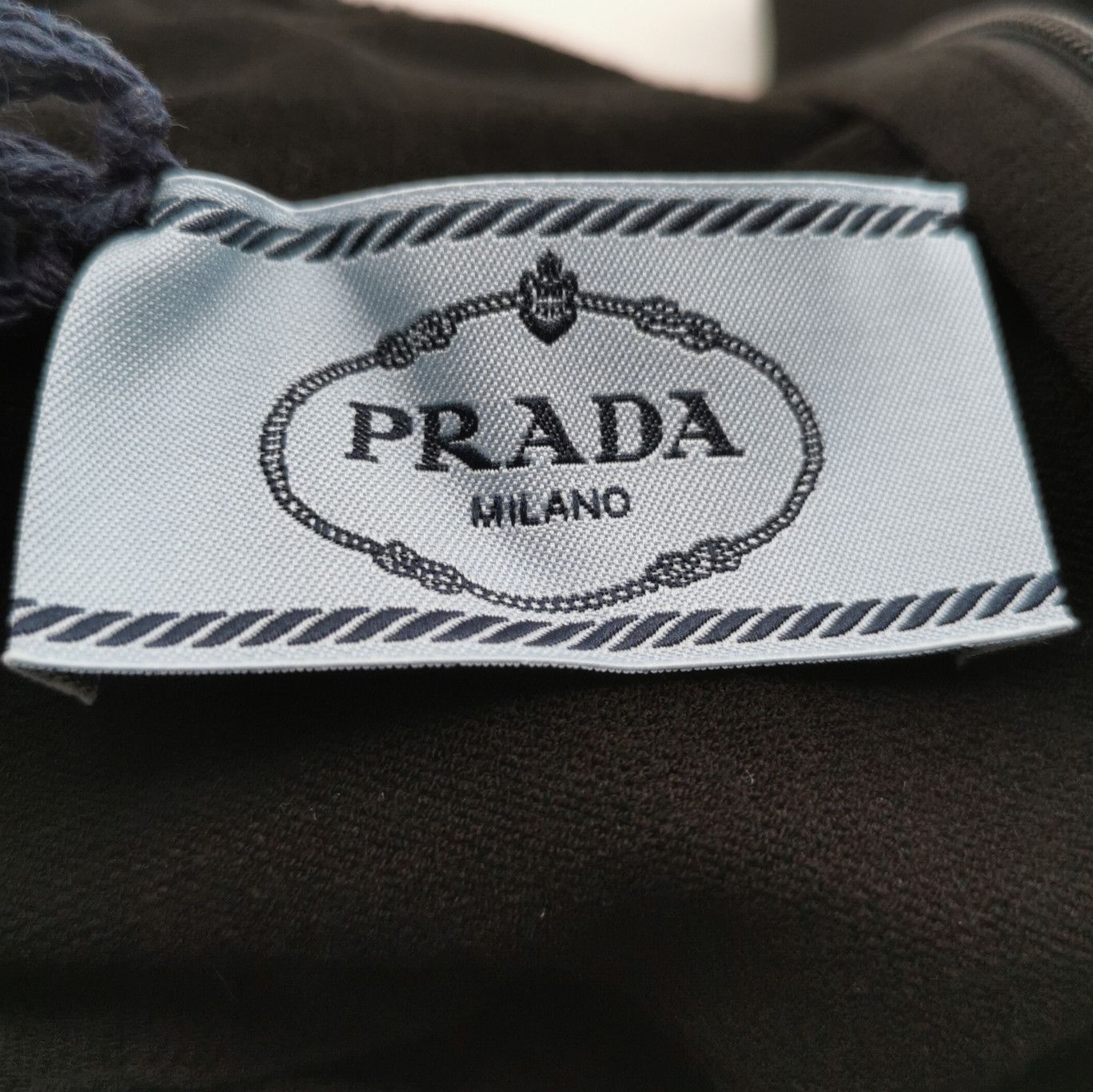 Prada Prada Cut-Out Logo Knit Sweater Size 40 - dmc Size M / US 6-8 / IT 42-44 - 5 Thumbnail