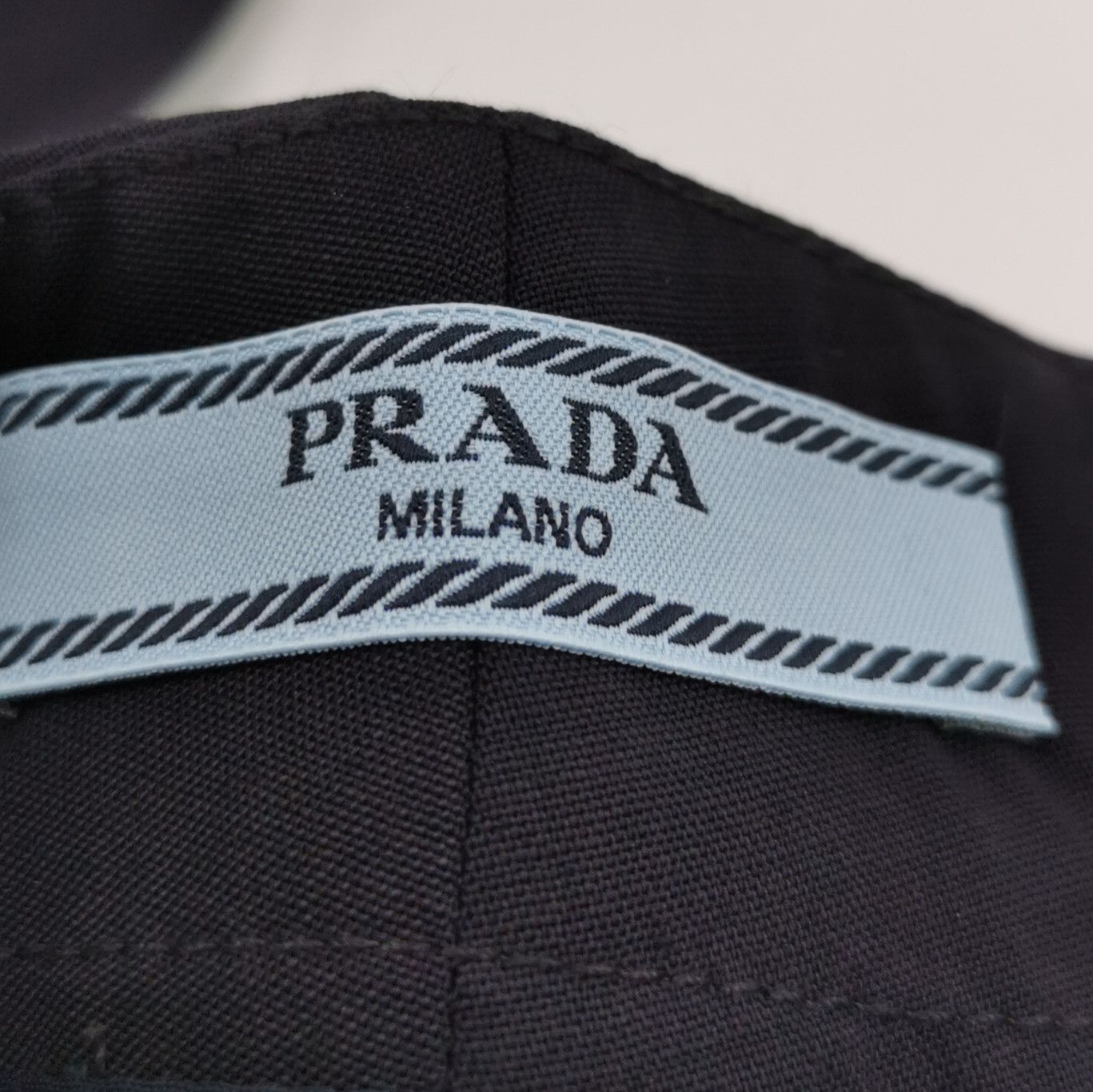 Prada Prada Wool Solid Color Trousers in Size 38 - dmc Size 38" / US 16 / IT 52 - 6 Thumbnail