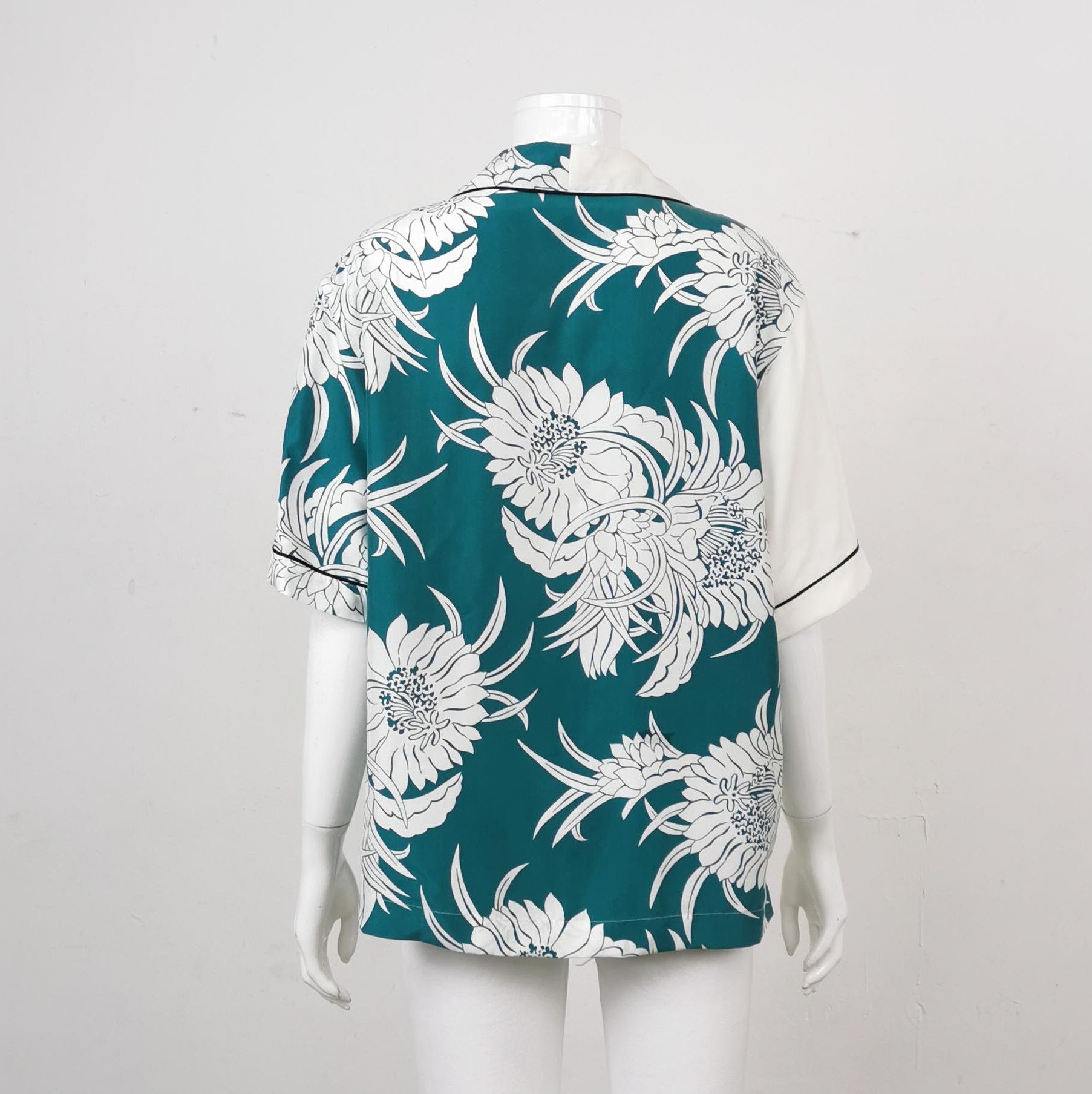 Prada Prada Color-Blocked Silk Shirt in Size 38 - dmc Size XS / US 0-2 / IT 36-38 - 2 Thumbnail