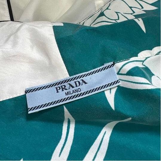 Prada Prada Color-Blocked Silk Shirt in Size 38 - dmc Size XS / US 0-2 / IT 36-38 - 15 Thumbnail