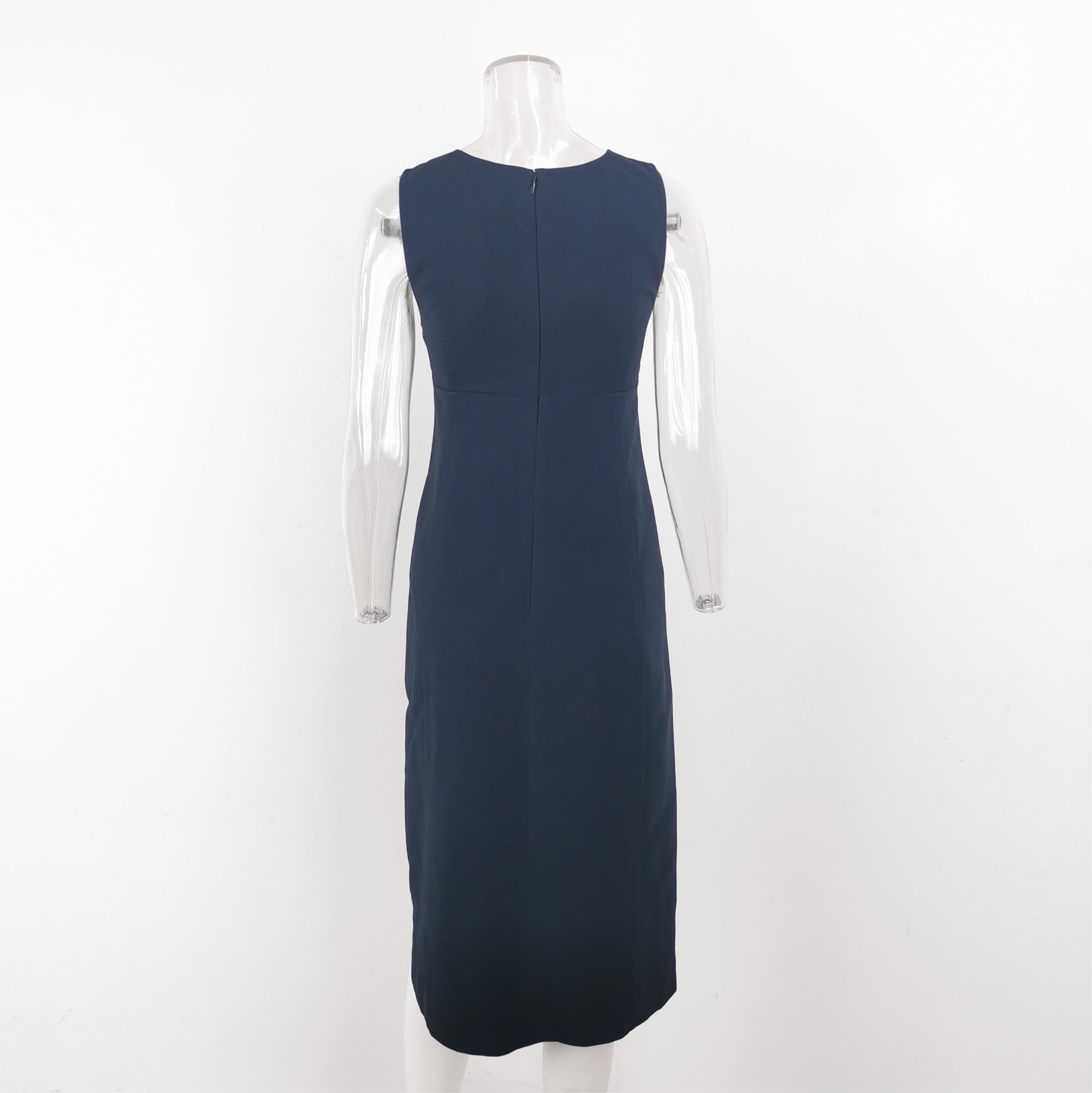 Prada Prada Sleeveless V-Neck Dress in Navy Blue - dmc Size S / US 4 / IT 40 - 3 Thumbnail
