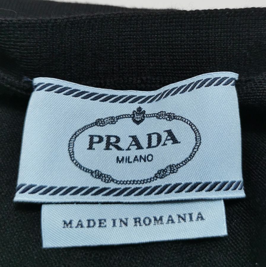 Prada Prada Wool V-Neck Knit Sweater in Black - dmc Size L / US 10 / IT 46 - 3 Thumbnail