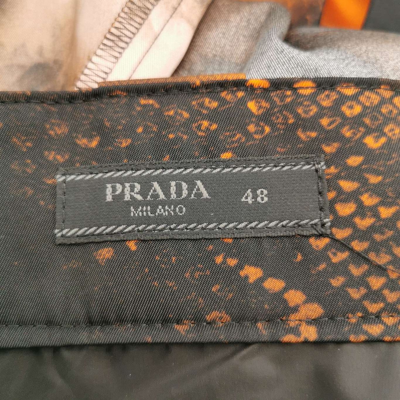 Prada Prada Color-Block Triangle Logo Shorts - dmc Size 42" / US 20 - 6 Thumbnail