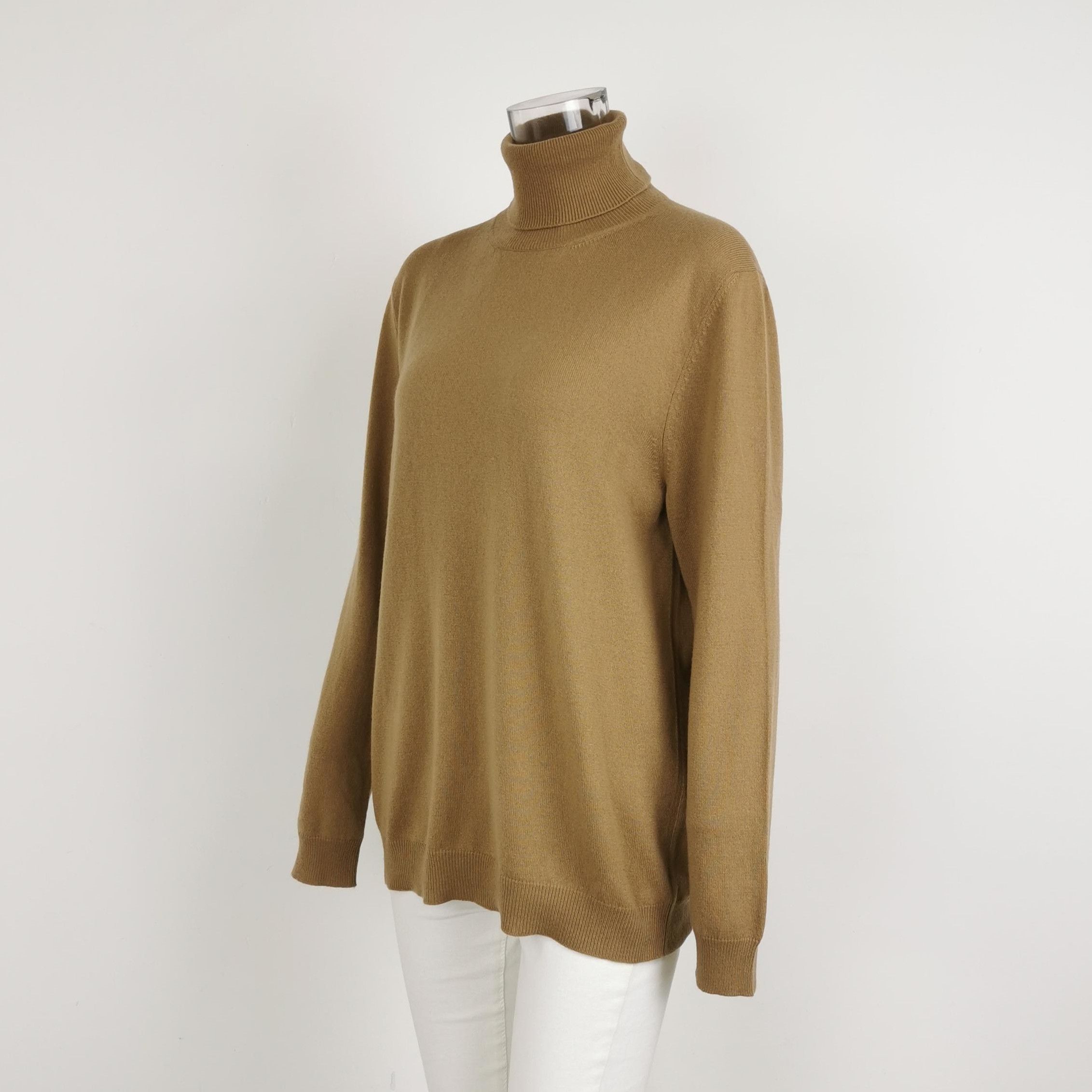 Prada Prada Cashmere Turtleneck Sweater in Beige - dmc Size L / US 10 / IT 46 - 2 Thumbnail