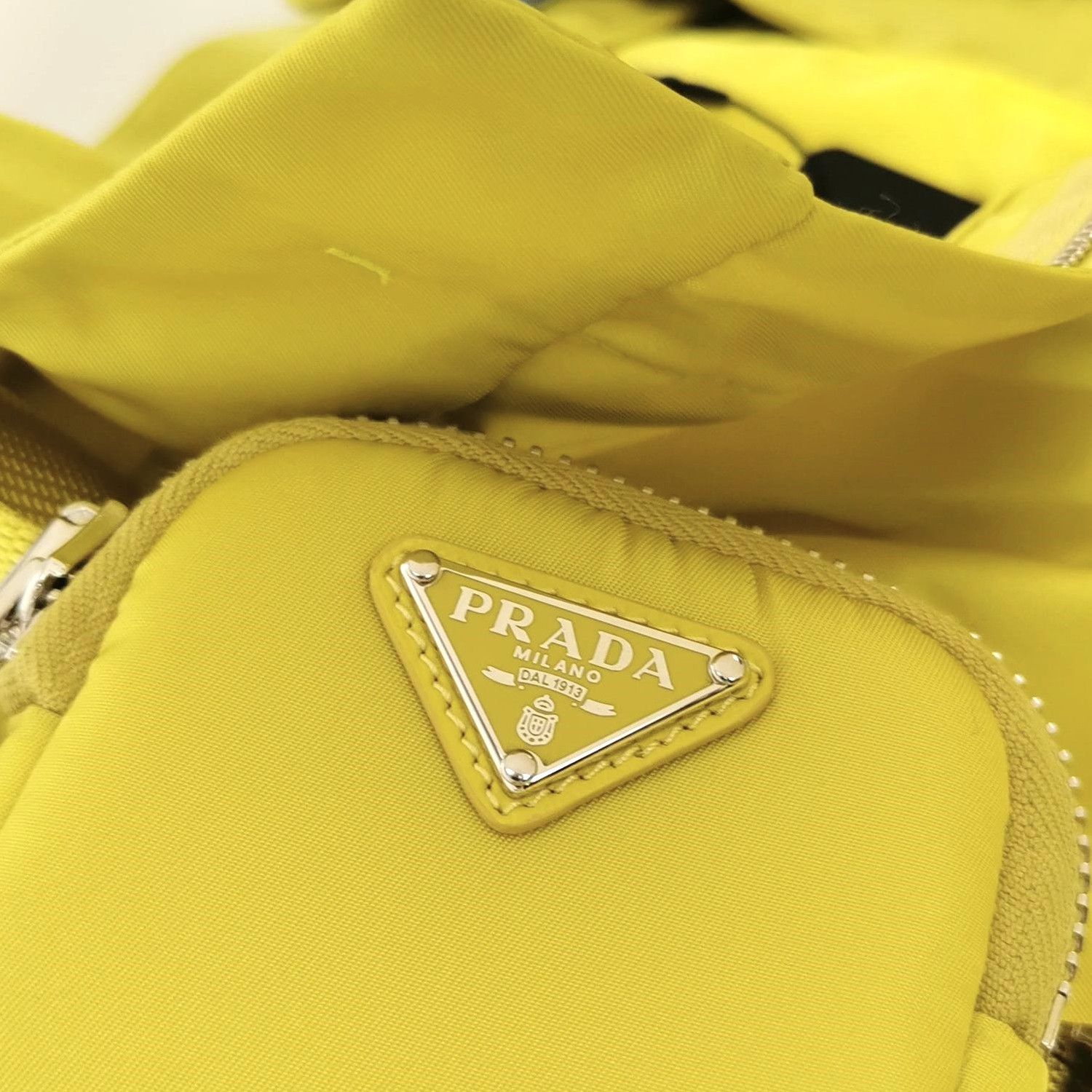 Prada Prada Yellow Belted Shorts with Pocket - dmc Size 38" / US 16 / IT 52 - 3 Thumbnail