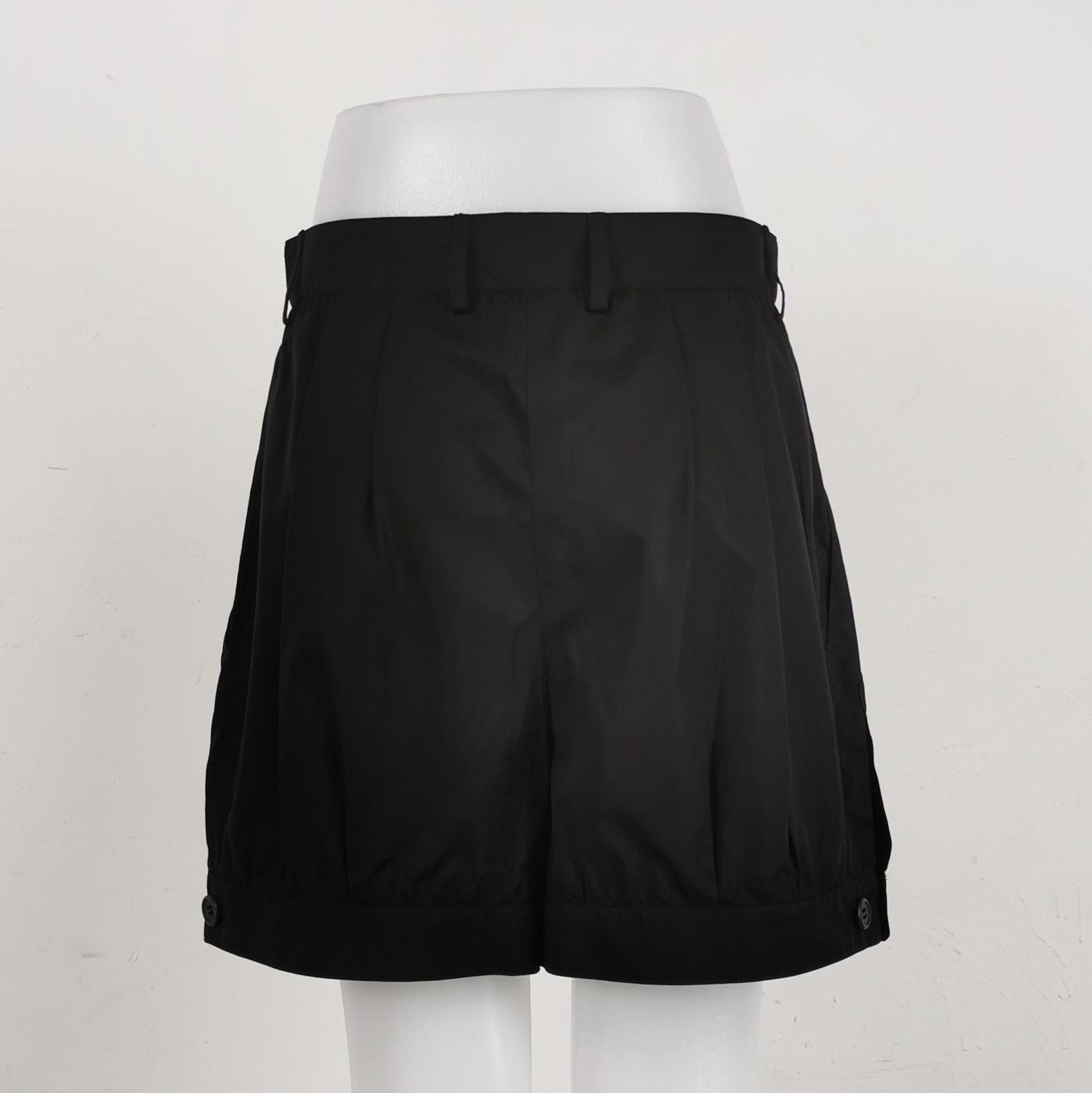 Prada Prada Black Cotton Shorts for Women - dmc Size 42" / US 20 - 2 Thumbnail