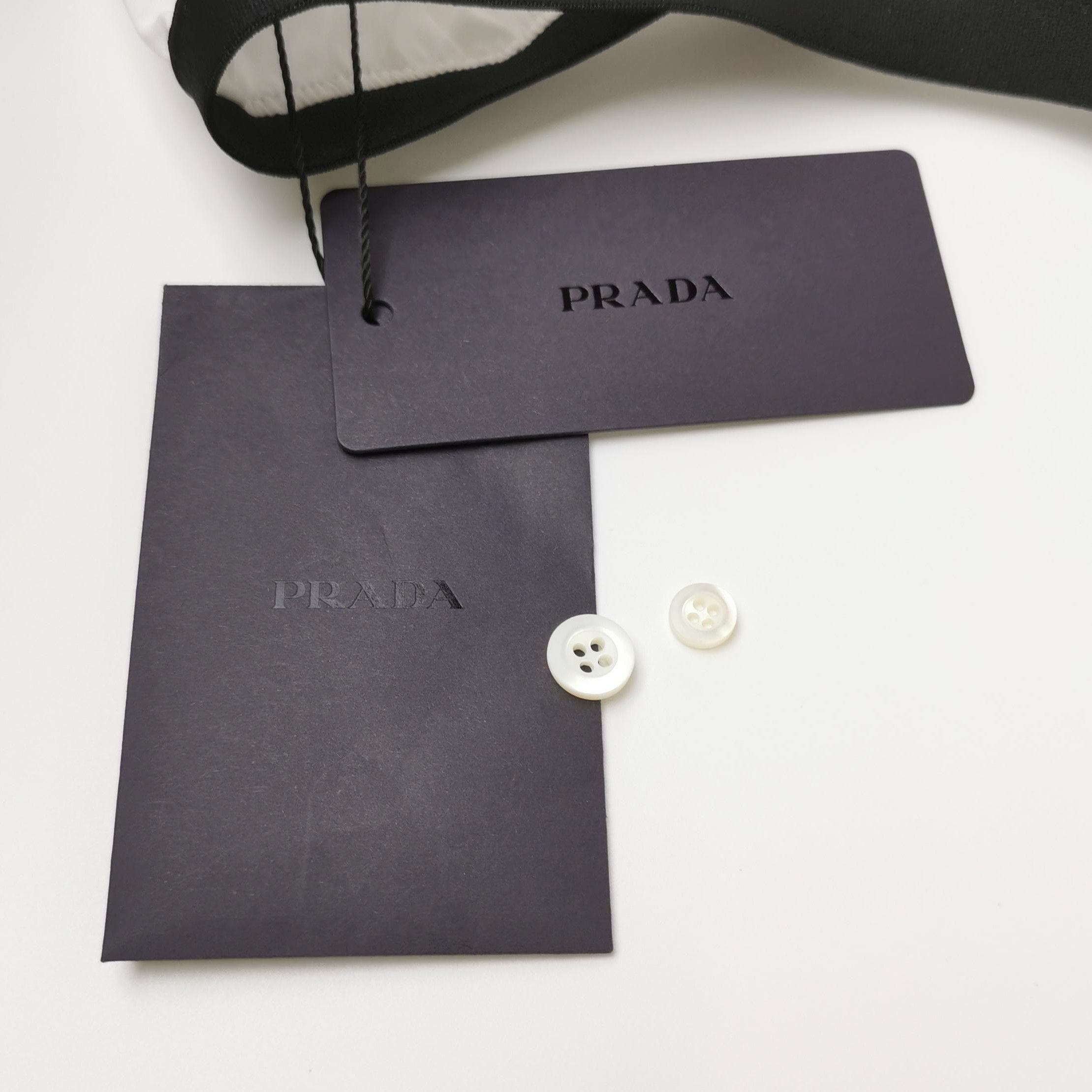 Prada Prada Cropped Button-Up Shirt in White - dmc Size L / US 10 / IT 46 - 4 Thumbnail