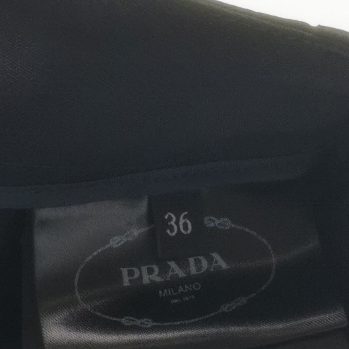Prada Prada Plain Wool Trousers in Size 36 - dmc Size 36" / US 14 / IT 50 - 5 Thumbnail