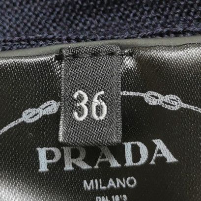 Prada Prada Wool V-Neck Long Sleeve Cardigan - dmc Size S / US 4 / IT 40 - 5 Thumbnail