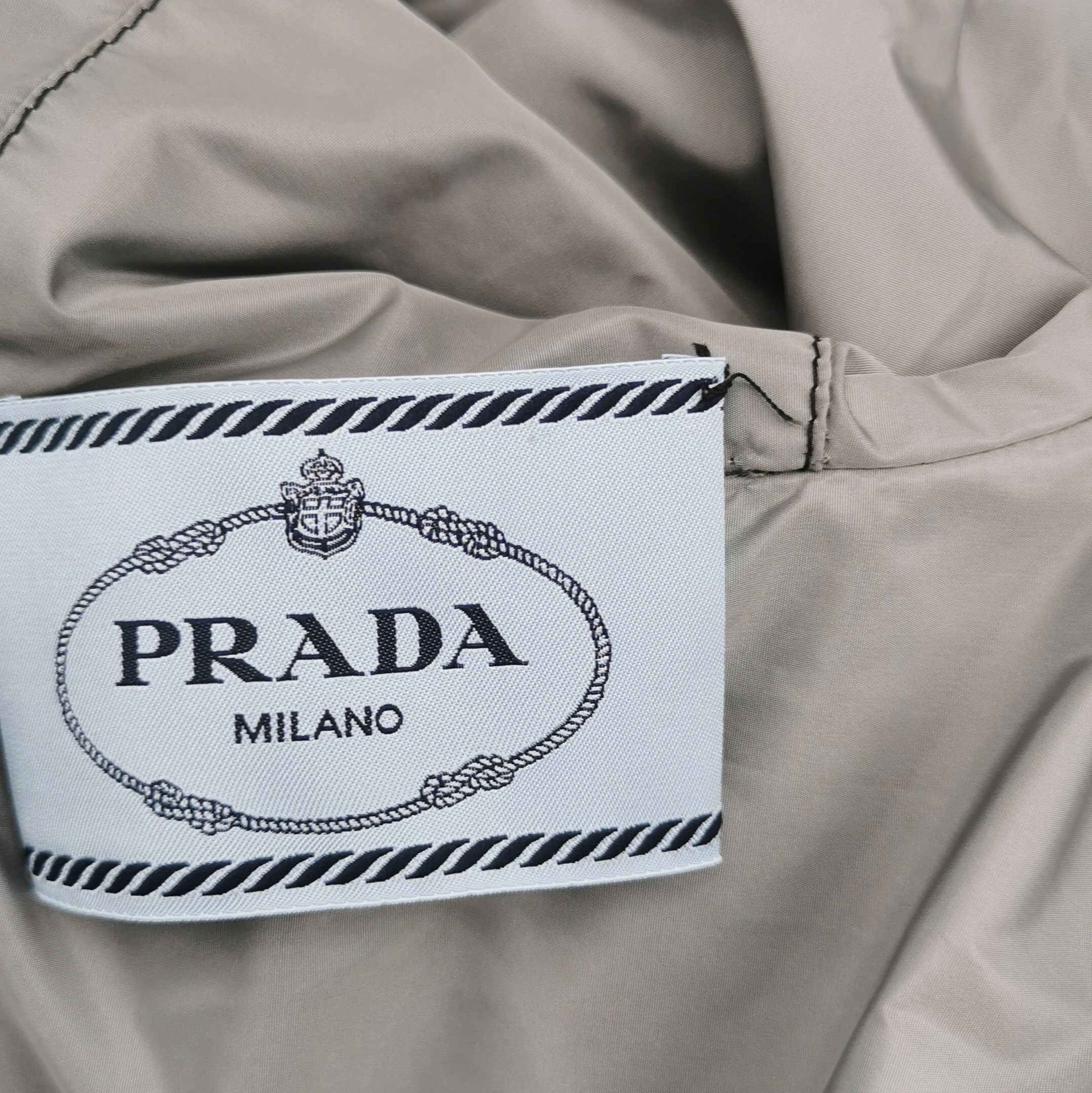Prada Prada Hooded Triangle Logo Cape Poncho - dmc Size M / US 6-8 / IT 42-44 - 11 Thumbnail