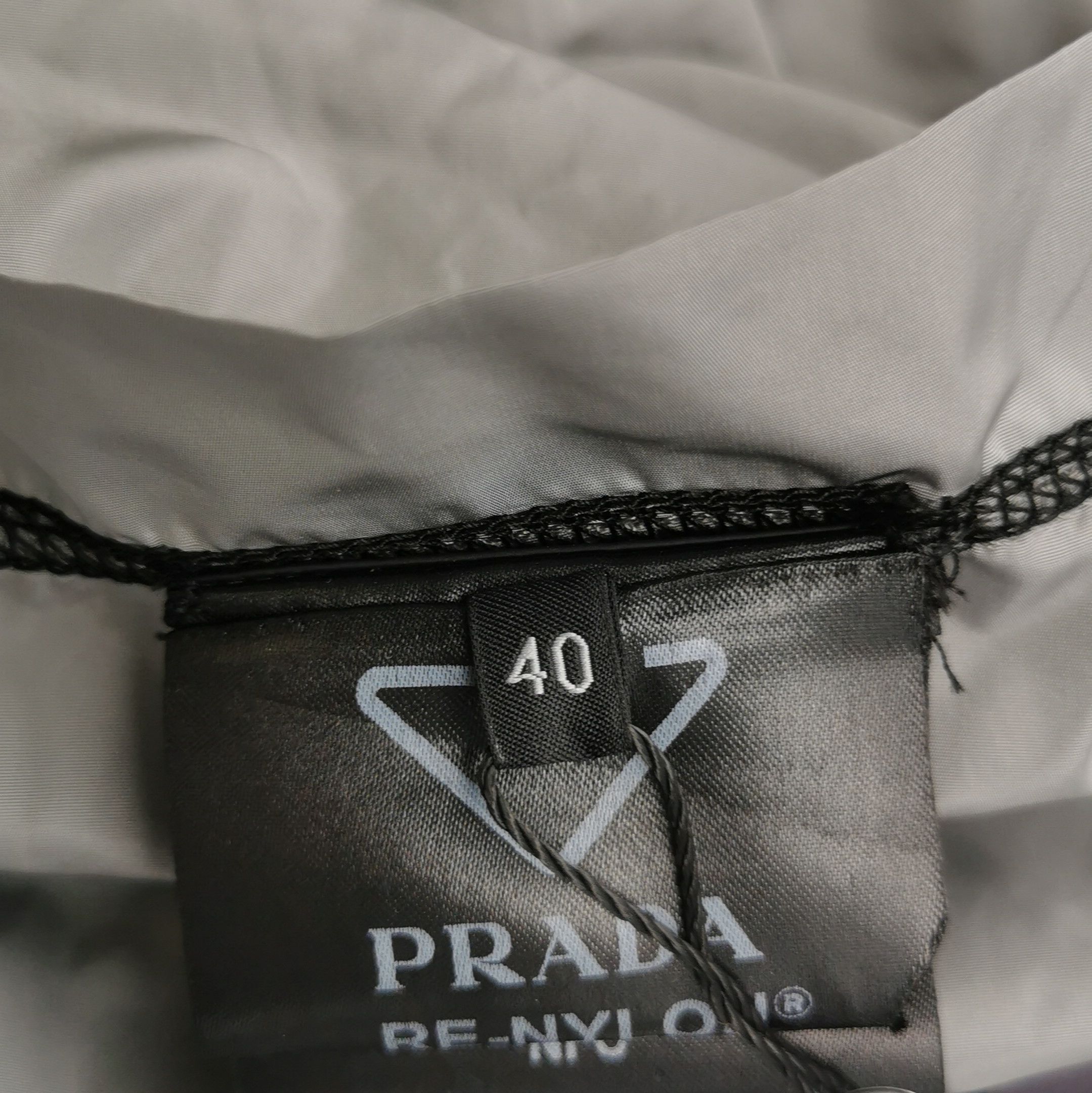 Prada Prada Hooded Triangle Logo Cape Poncho - dmc Size M / US 6-8 / IT 42-44 - 7 Thumbnail