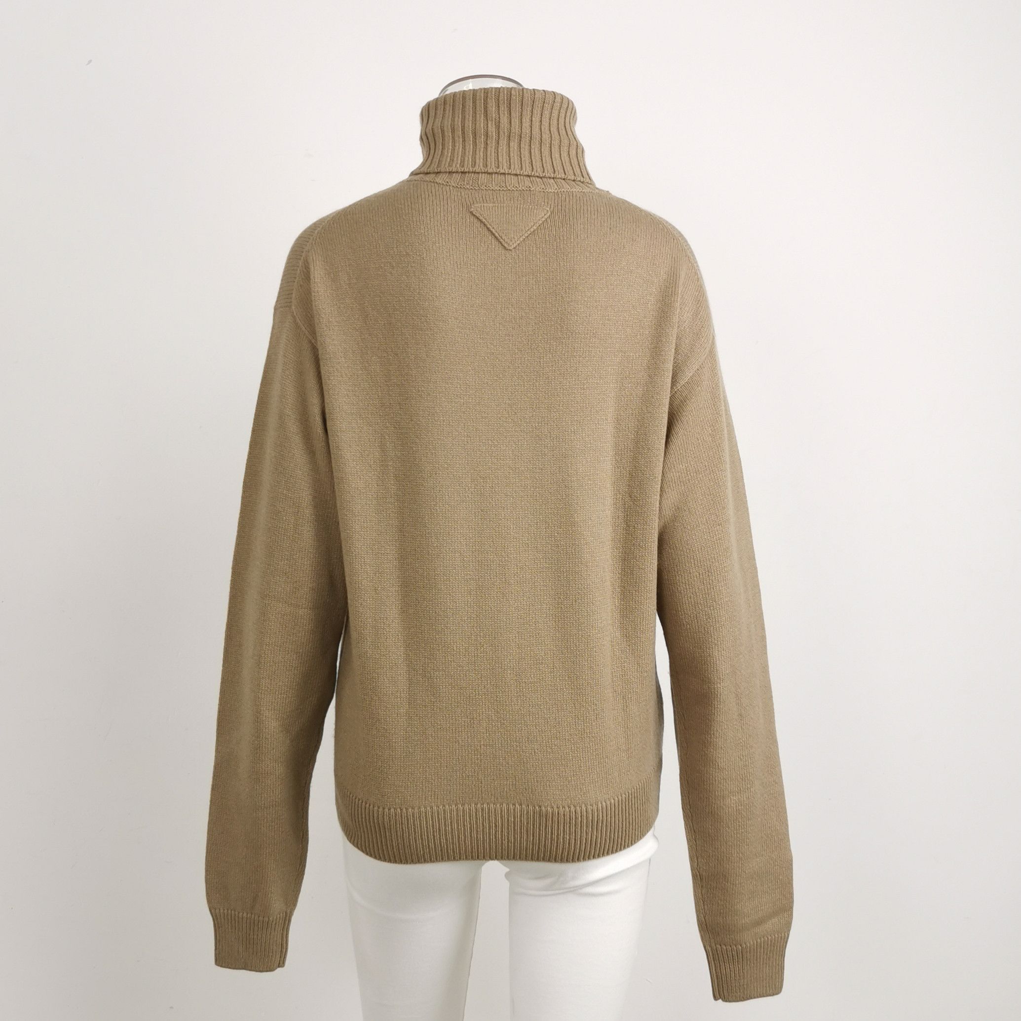 Prada Prada Cashmere Turtleneck Sweater in Beige - dmc Size M / US 6-8 / IT 42-44 - 2 Thumbnail