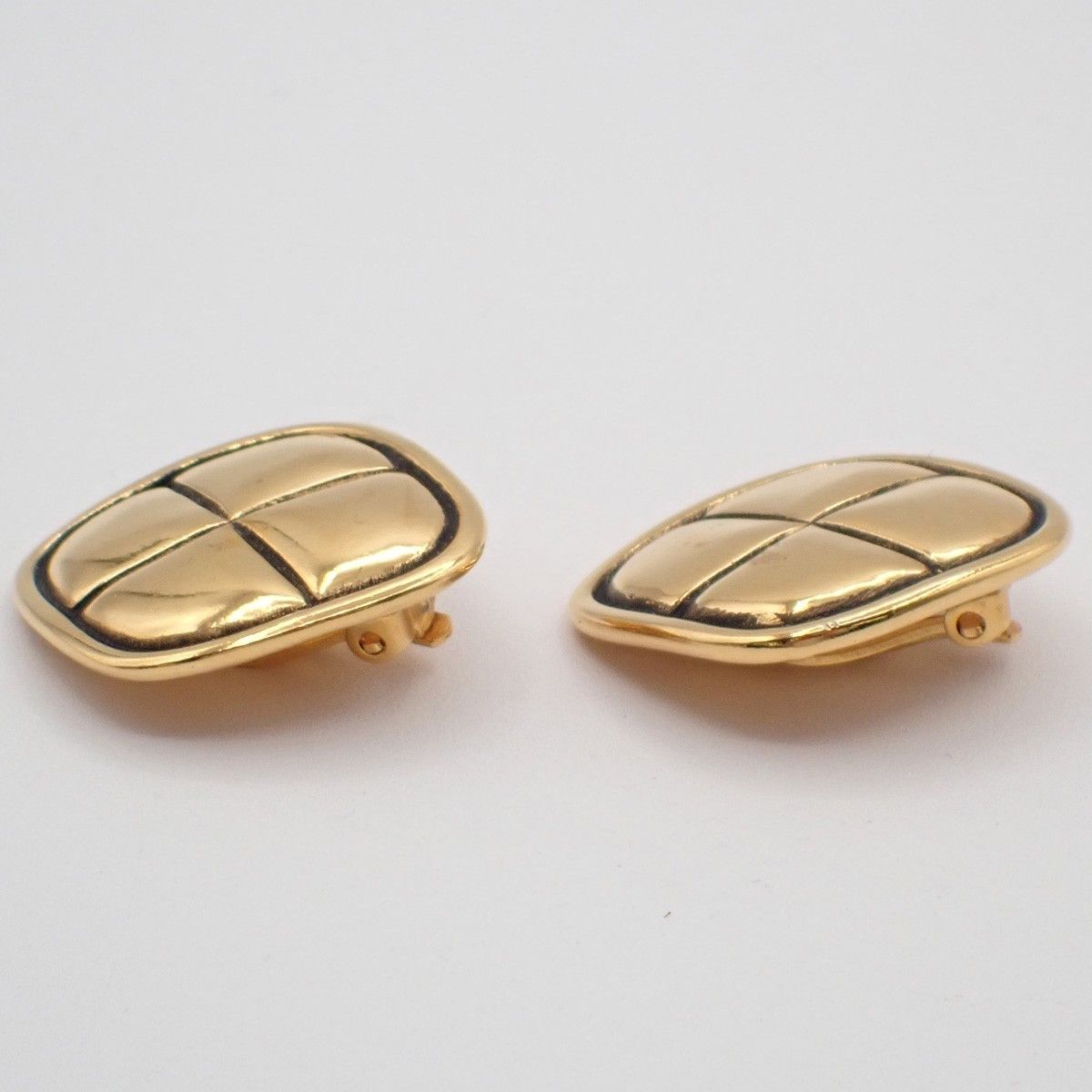 Chanel Chanel CC Rhombus Clip-On Earrings Metal Size ONE SIZE - 6 Thumbnail