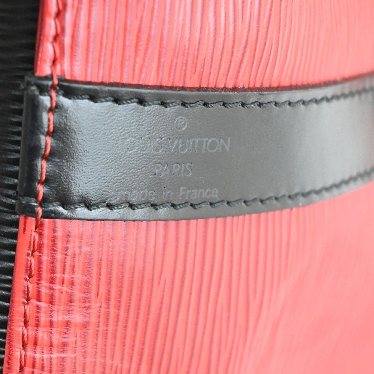 Louis Vuitton Louis Vuitton Bicolor Petit Noe Handbag Epi Leather Size ONE SIZE - 6 Thumbnail