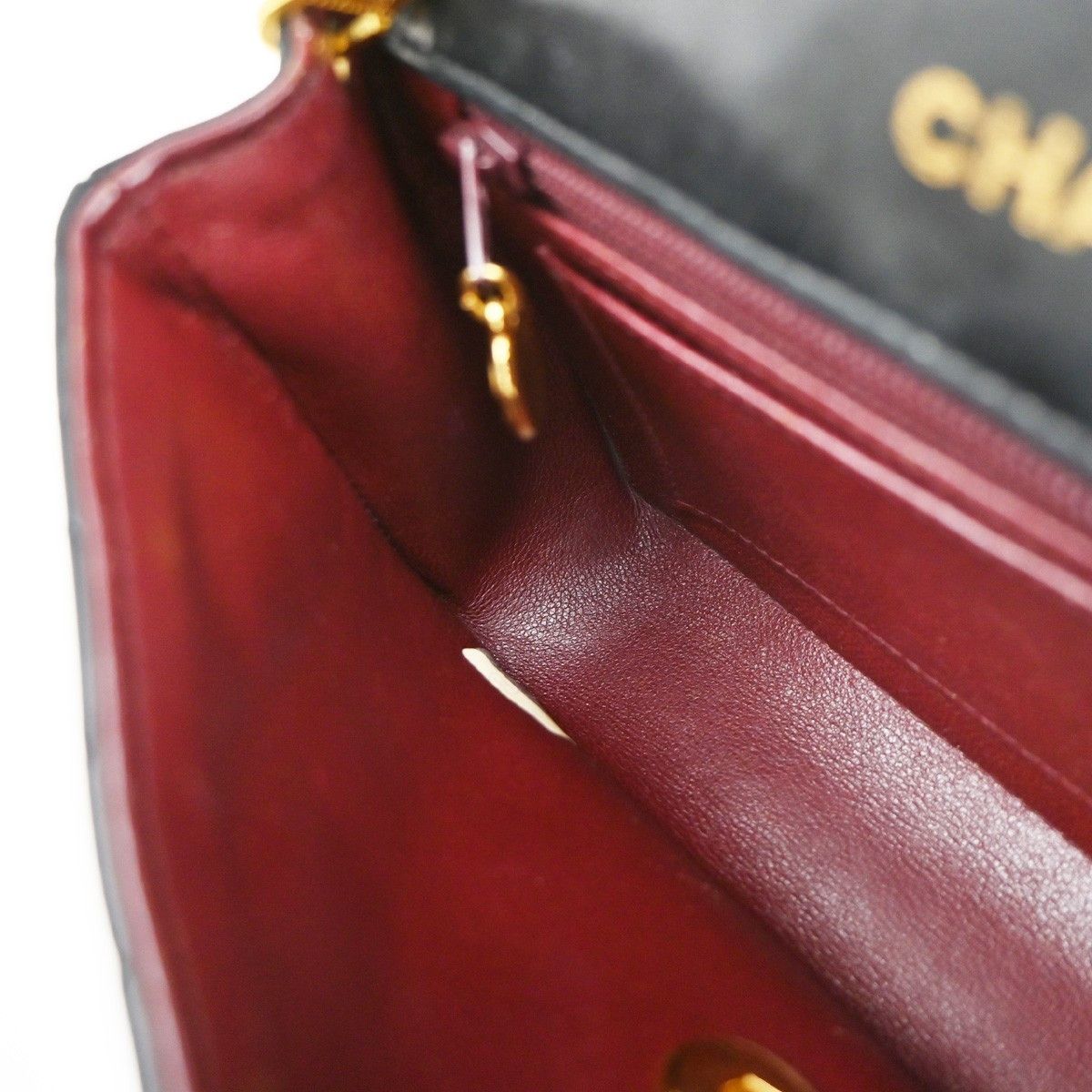 Chanel Chanel Diana Flap Bag Quilted Lambskin Size ONE SIZE - 18 Thumbnail