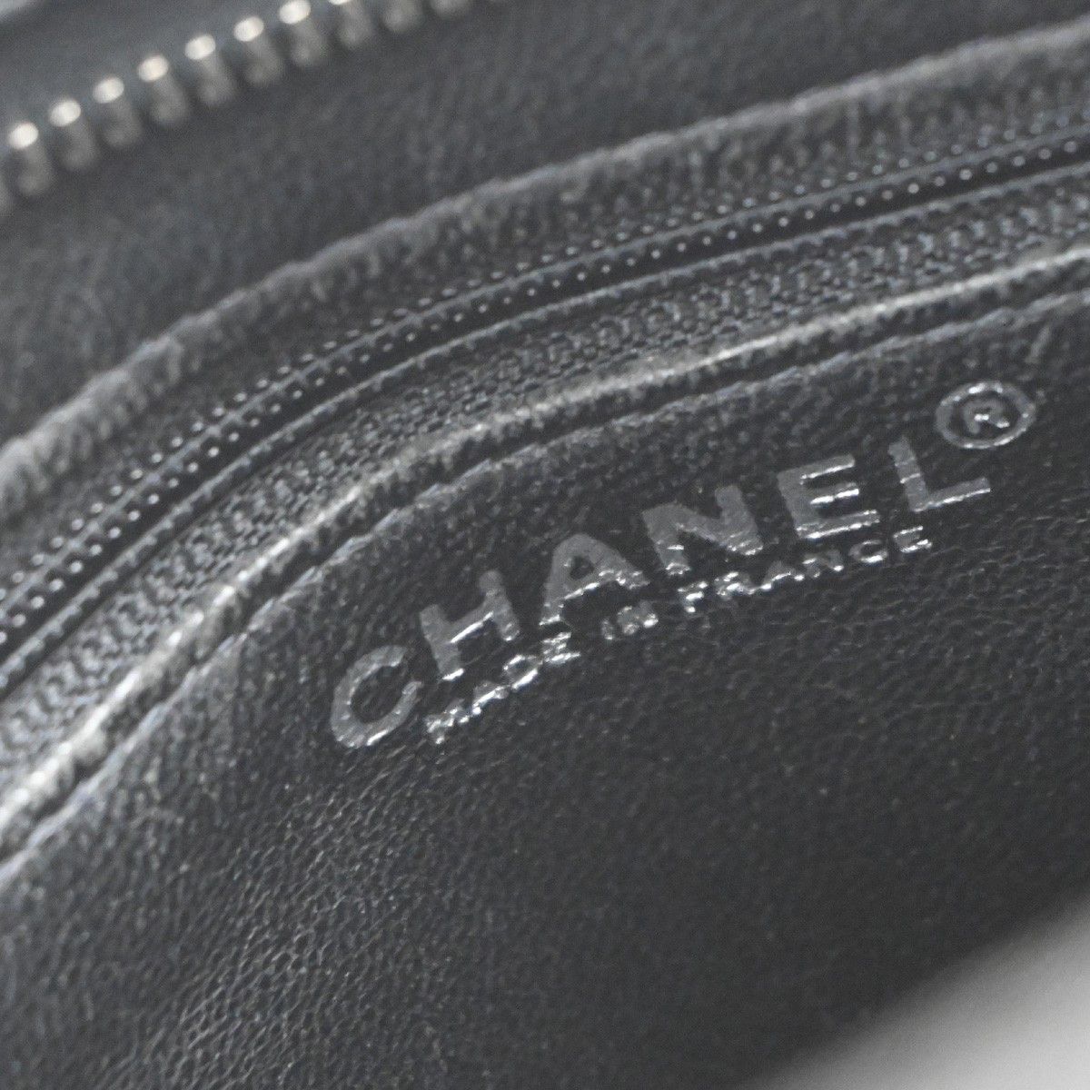 Chanel Chanel Medallion Tote Quilted Lambskin Size ONE SIZE - 6 Thumbnail