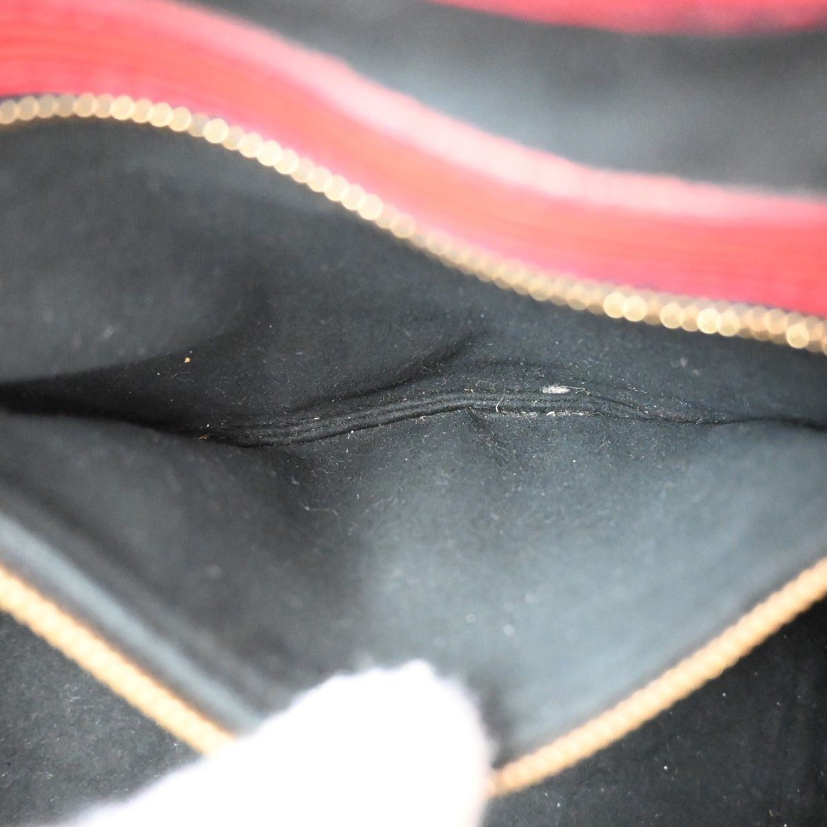 Louis Vuitton Louis Vuitton Petit Noe Handbag Epi Leather Size ONE SIZE - 10 Thumbnail