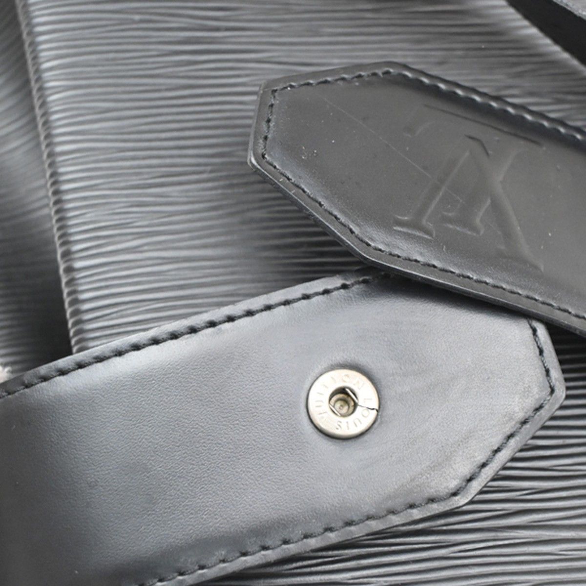 Louis Vuitton Louis Vuitton Vintage Sac d'Epaule Handbag Epi Leather Size ONE SIZE - 11 Thumbnail