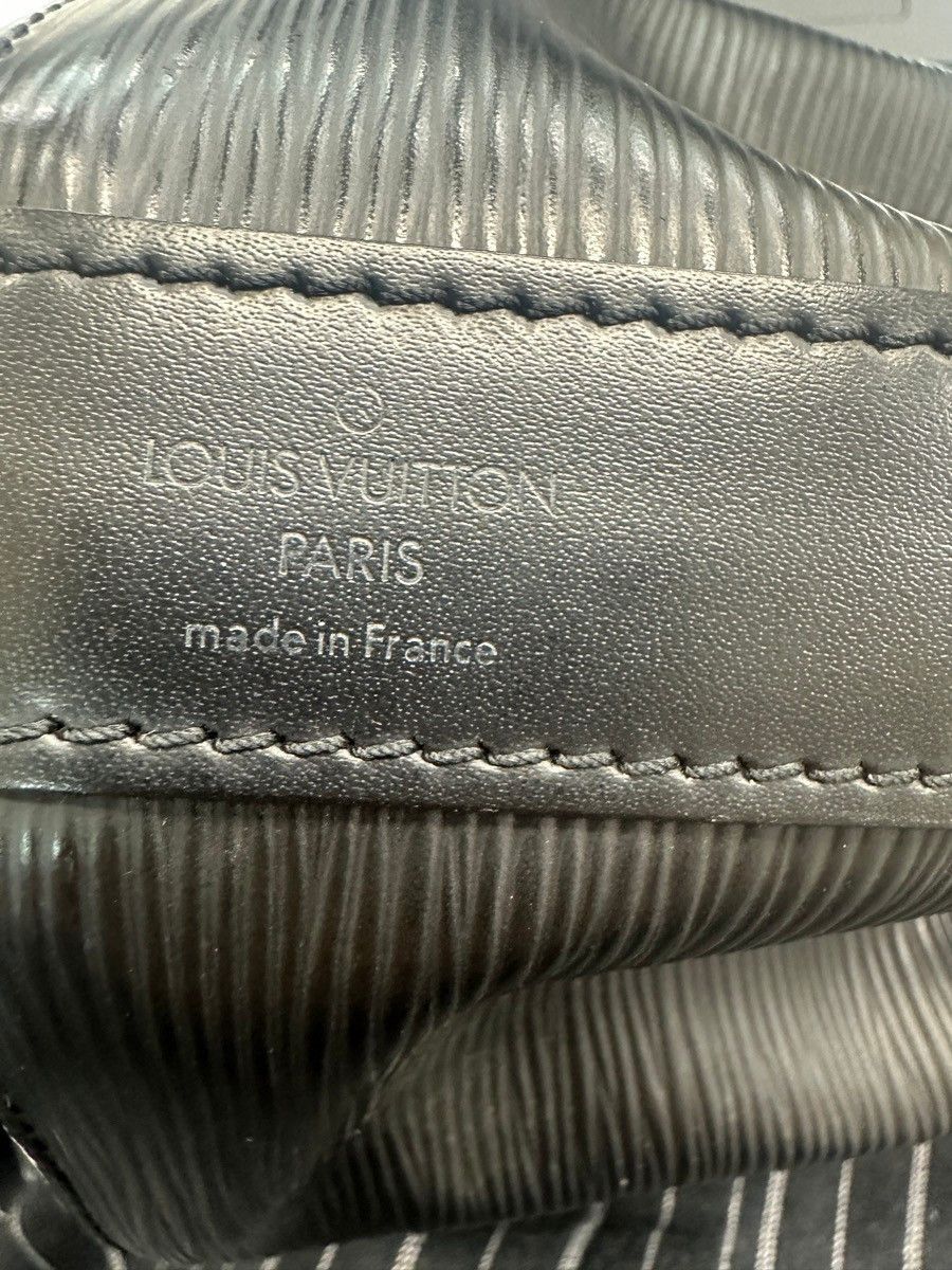 Louis Vuitton Louis Vuitton Vintage Sac d'Epaule Handbag Epi Leather Size ONE SIZE - 6 Thumbnail
