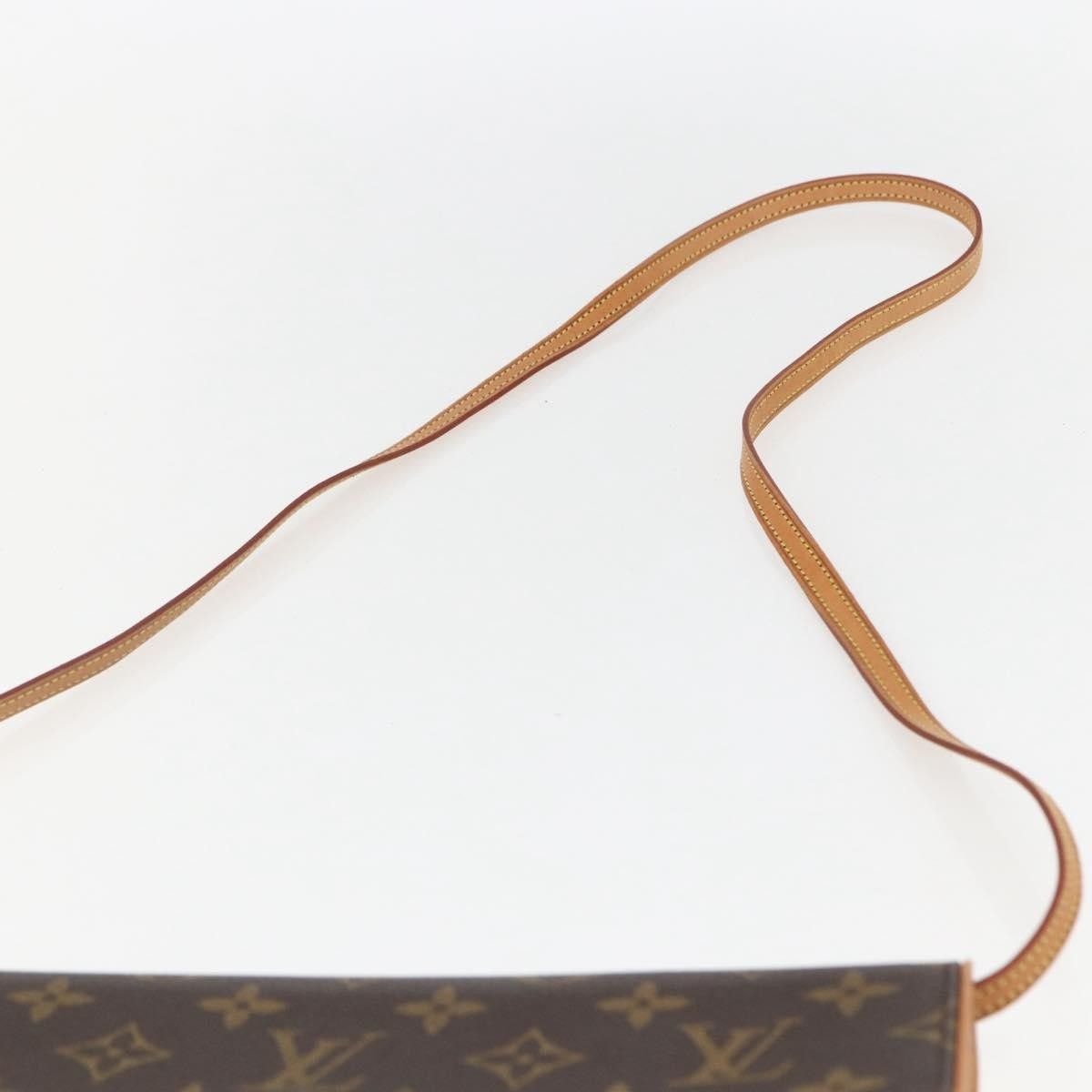 Louis Vuitton Louis Vuitton Twin Handbag Monogram Canvas Size ONE SIZE - 18 Thumbnail