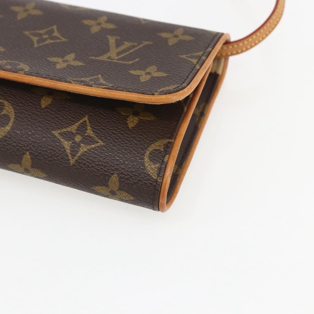 Louis Vuitton Louis Vuitton Twin Handbag Monogram Canvas Size ONE SIZE - 9 Thumbnail