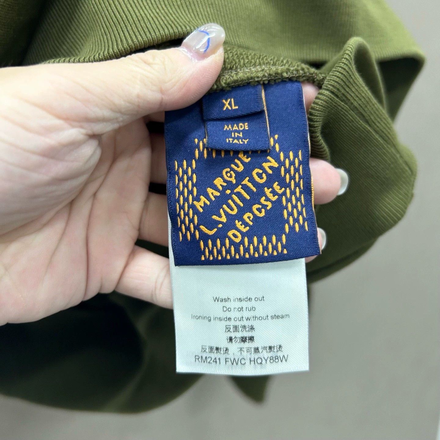 Louis Vuitton LV Collab Green Sweatshirt with Logo Design Size US XL / EU 56 / 4 - 4 Thumbnail