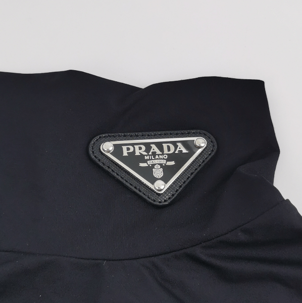 Prada Prada Solid Triangle Logo Top in Size 40 - dmc Size L / US 10 / IT 46 - 4 Thumbnail