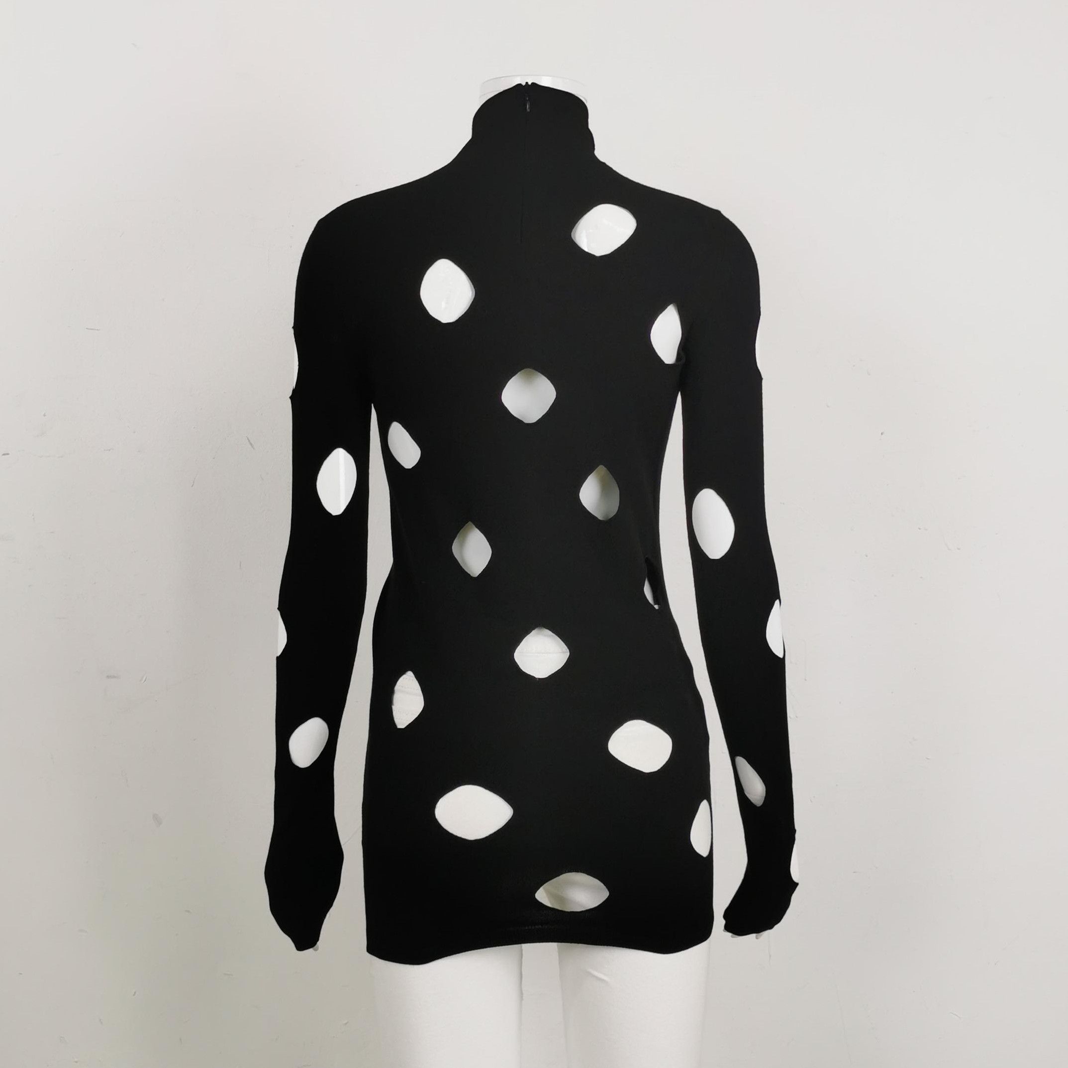 Prada Prada Black Cut-Out Logo Knit Sweater - dmc Size M / US 6-8 / IT 42-44 - 2 Thumbnail