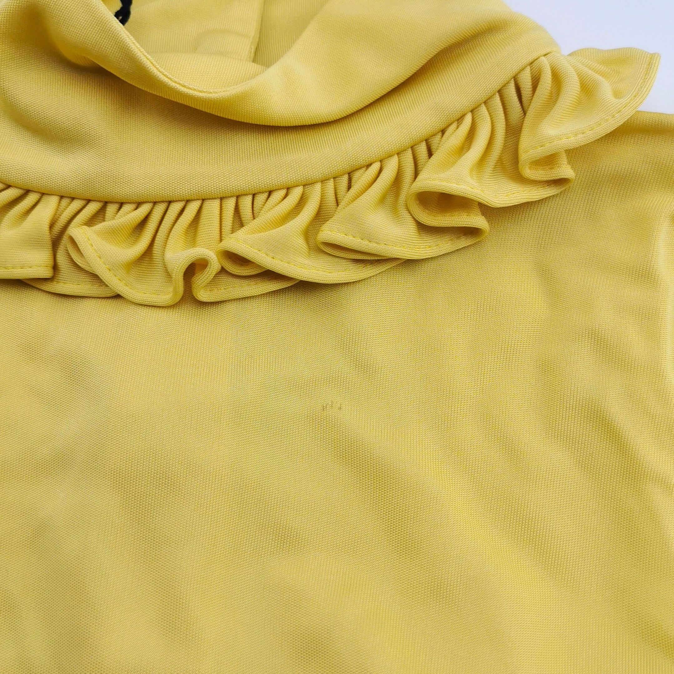 Prada Prada Solid Turtleneck Top in Yellow - dmc Size M / US 6-8 / IT 42-44 - 8 Thumbnail