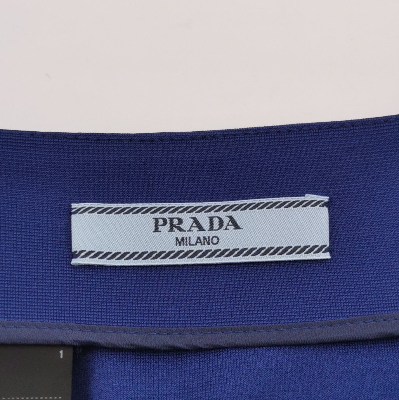 Prada Prada Solid Color Logo Half Skirt - dmc Size 38" / US 16 / IT 52 - 6 Thumbnail