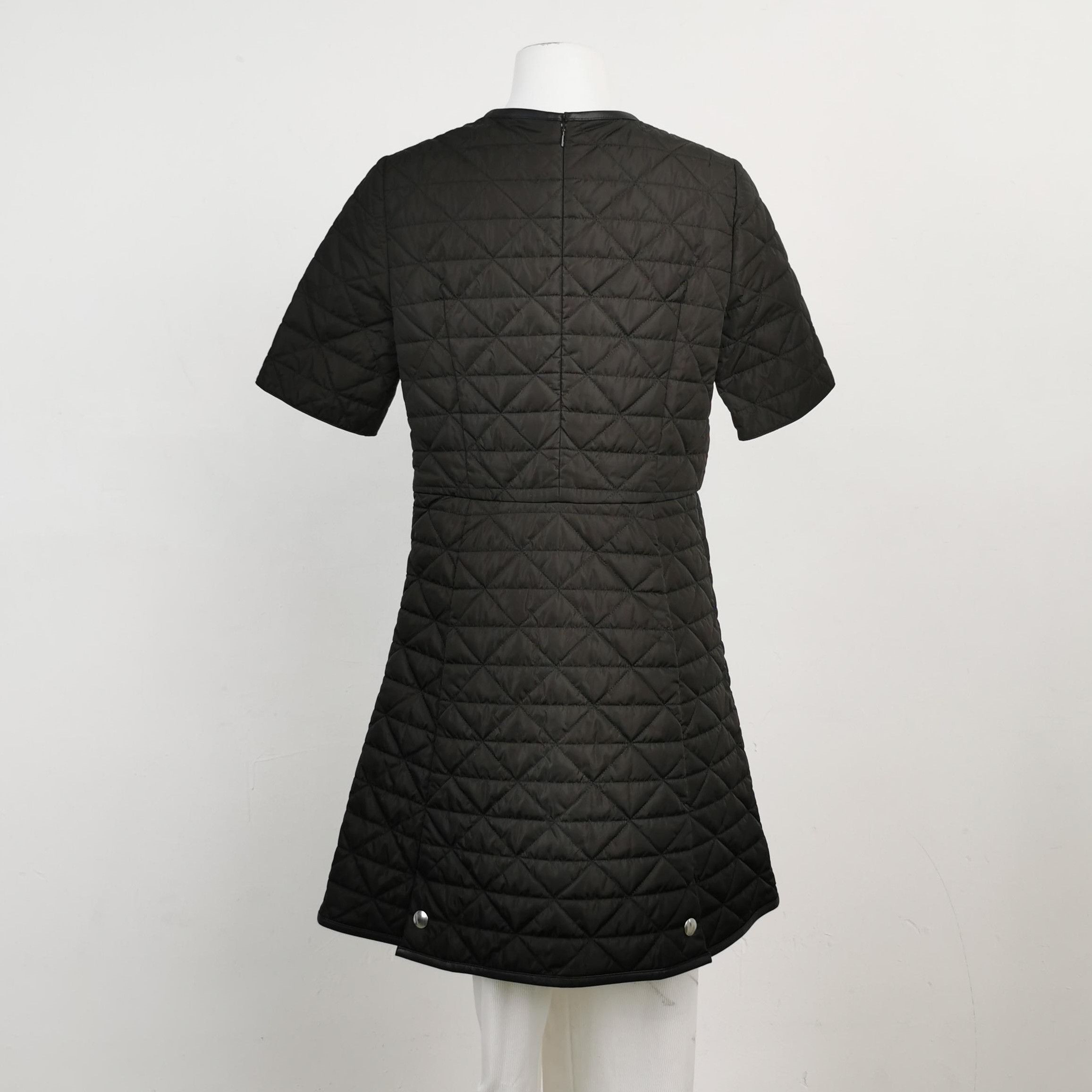 Prada Prada Plain Triangle Logo Crew Neck Dress - dmc Size XXS / US 00 / IT 34 - 2 Thumbnail