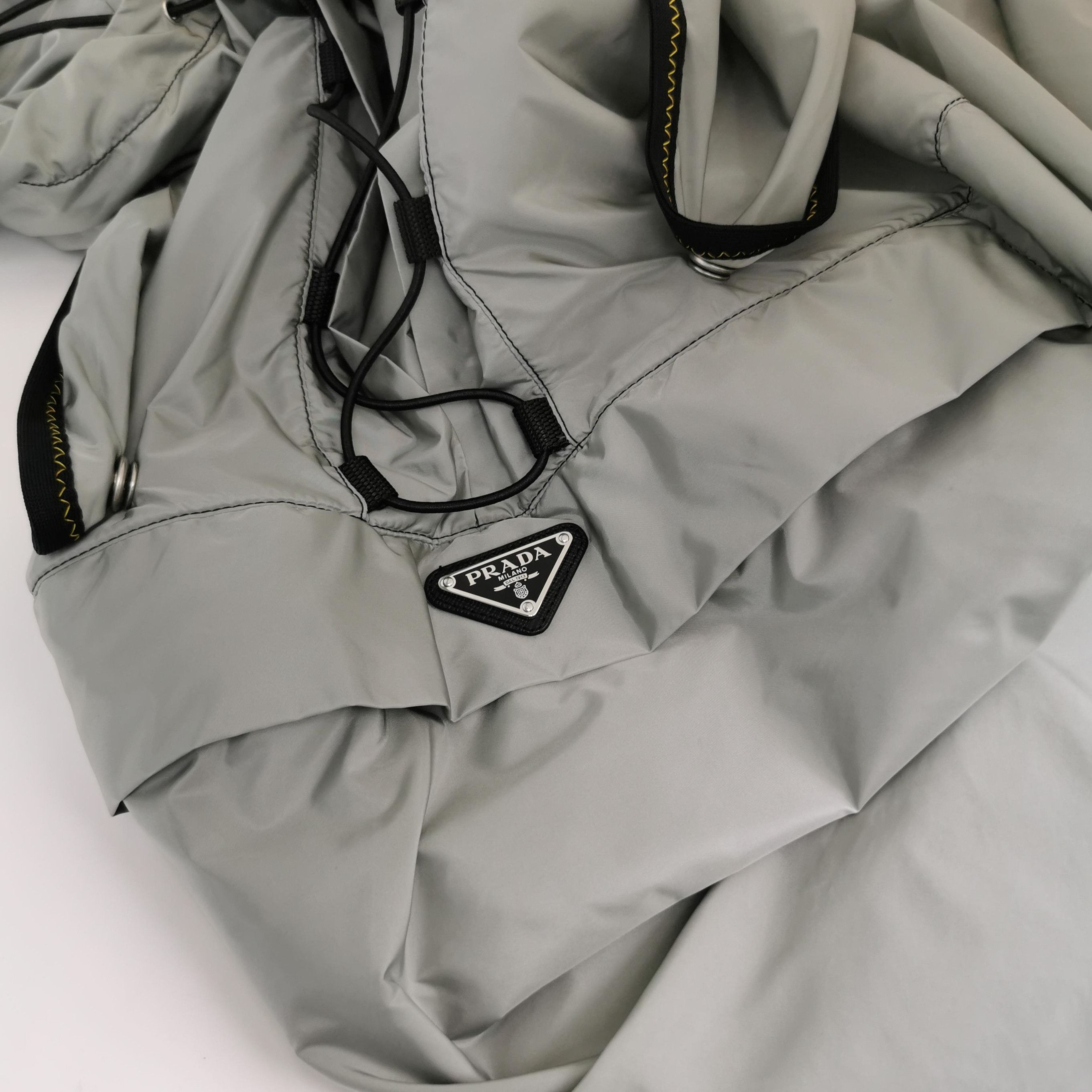 Prada Prada Hooded Cape with Triangle Logo - dmc Size XXS / US 00 / IT 34 - 3 Thumbnail