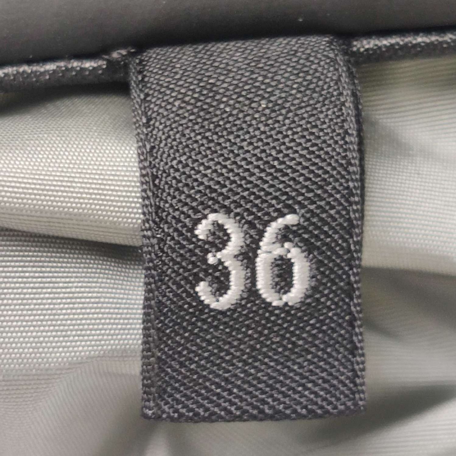 Prada Prada Hooded Cape with Triangle Logo - dmc Size XXS / US 00 / IT 34 - 8 Thumbnail