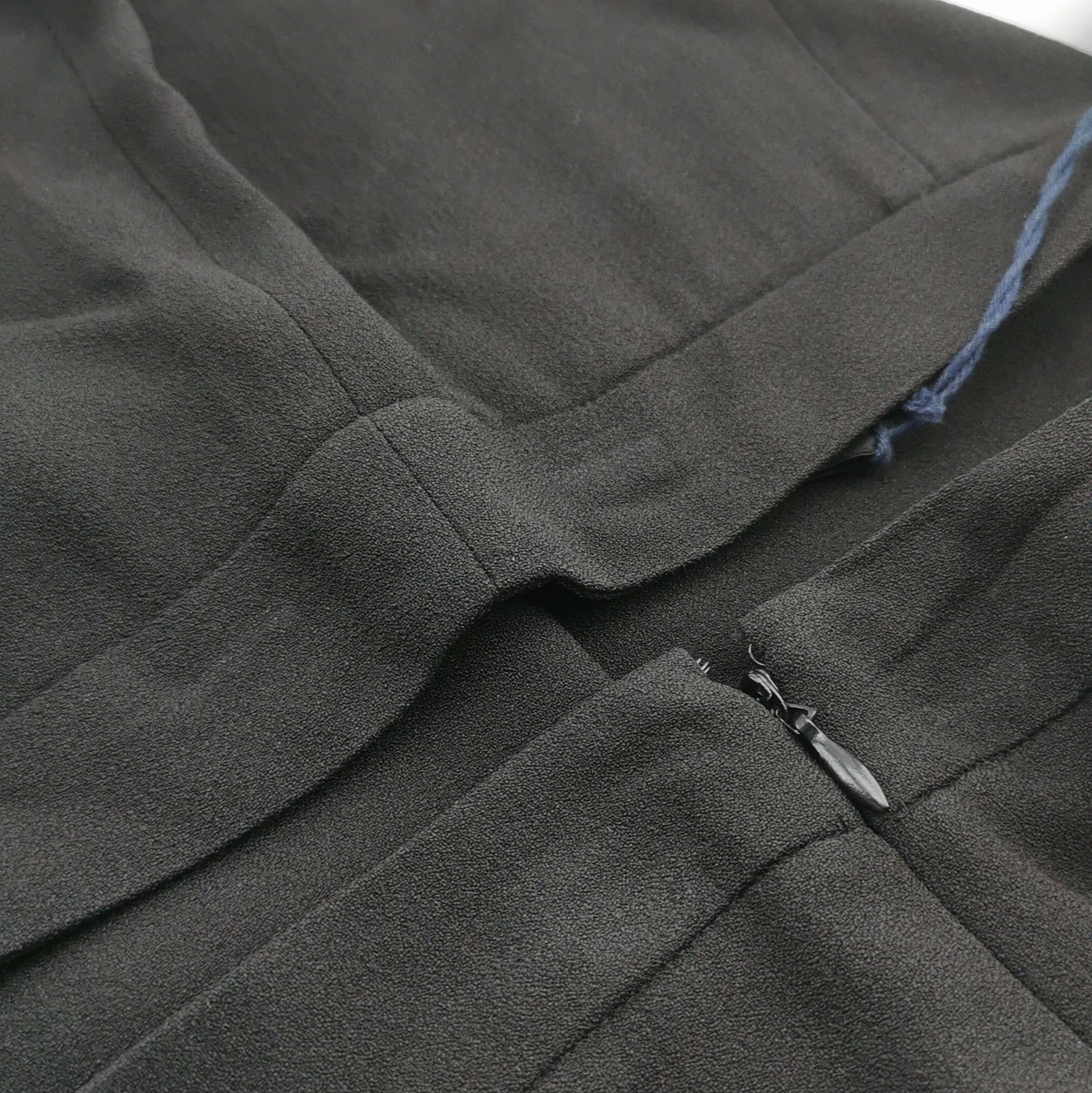 Prada Prada Solid Color Long Pants Size 42 - dmc Size 42" / US 20 - 9 Thumbnail