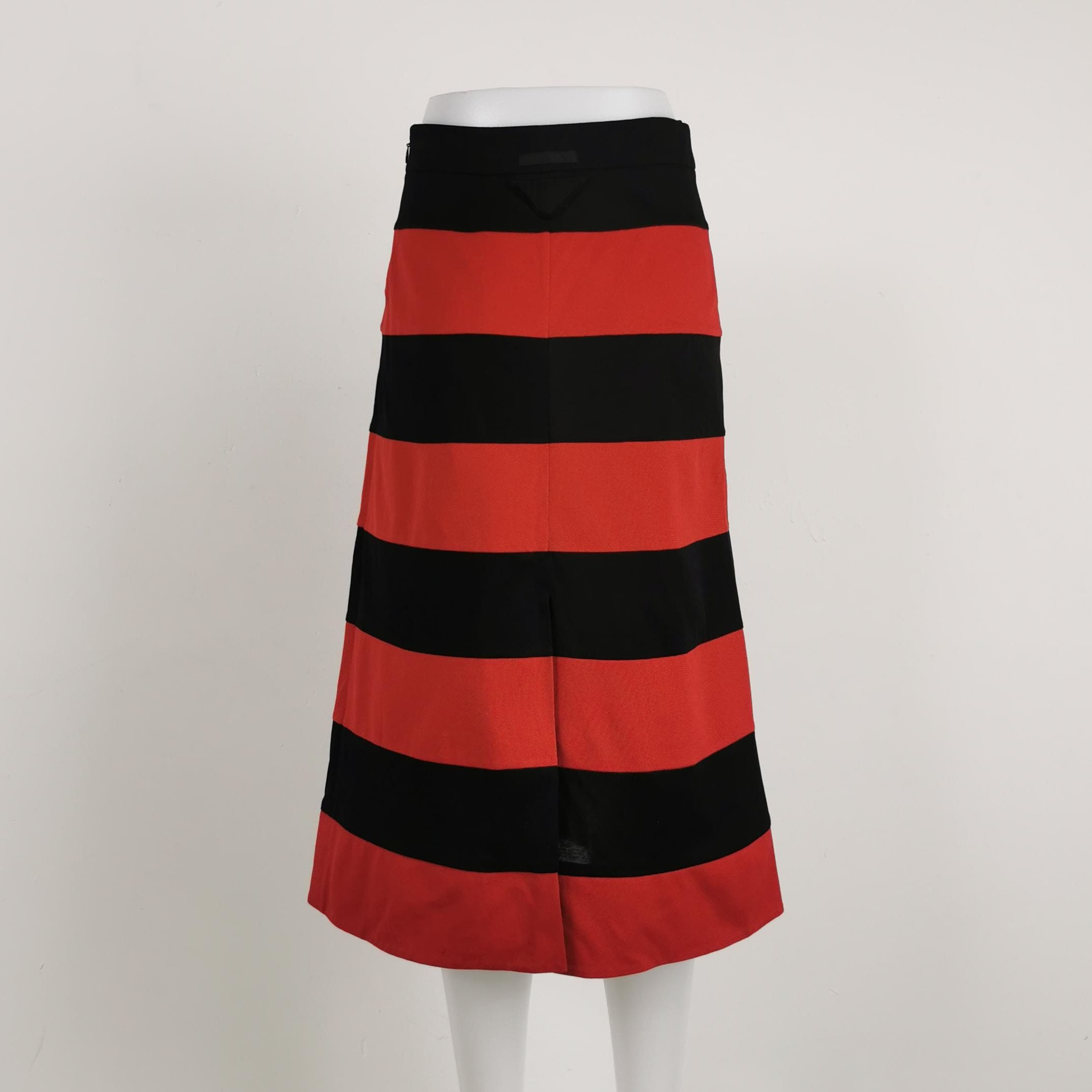 Prada Prada Striped Cotton Midi Skirt in Red and Black - dmc Size 23" - 2 Thumbnail