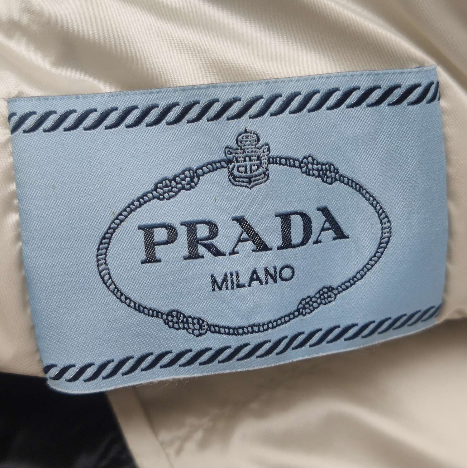 Prada Prada Black Quilted Logo Sleeveless Down Vest - dmc Size M / US 6-8 / IT 42-44 - 4 Thumbnail