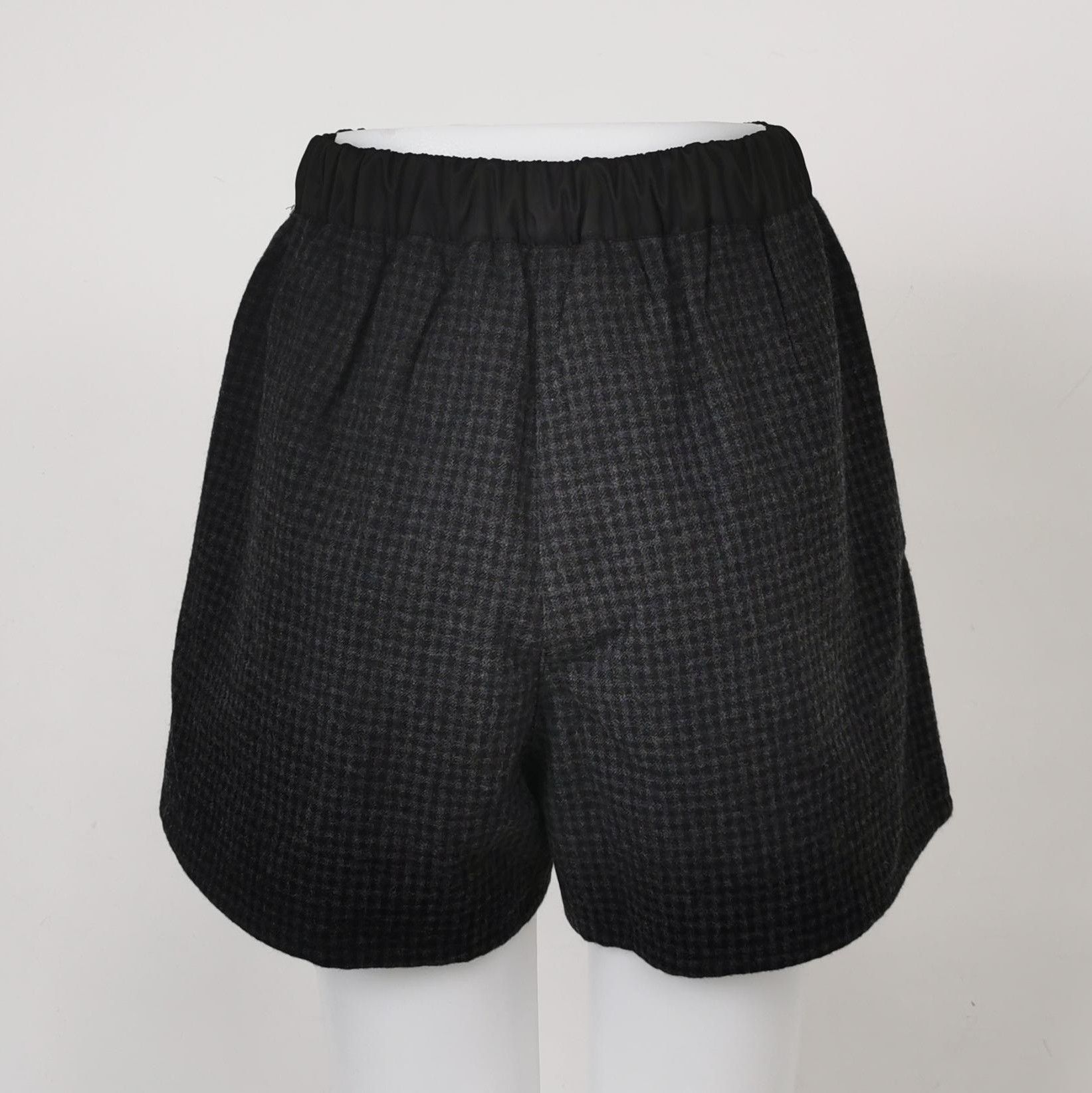 Prada Prada Color Block Triangle Logo Shorts - dmc Size 36" / US 14 / IT 50 - 2 Thumbnail