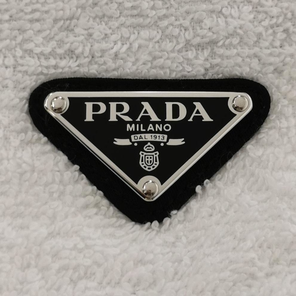 Prada Prada Cotton Logo Triangle Shorts Size 38 - dmc Size 38" / US 16 / IT 52 - 3 Thumbnail
