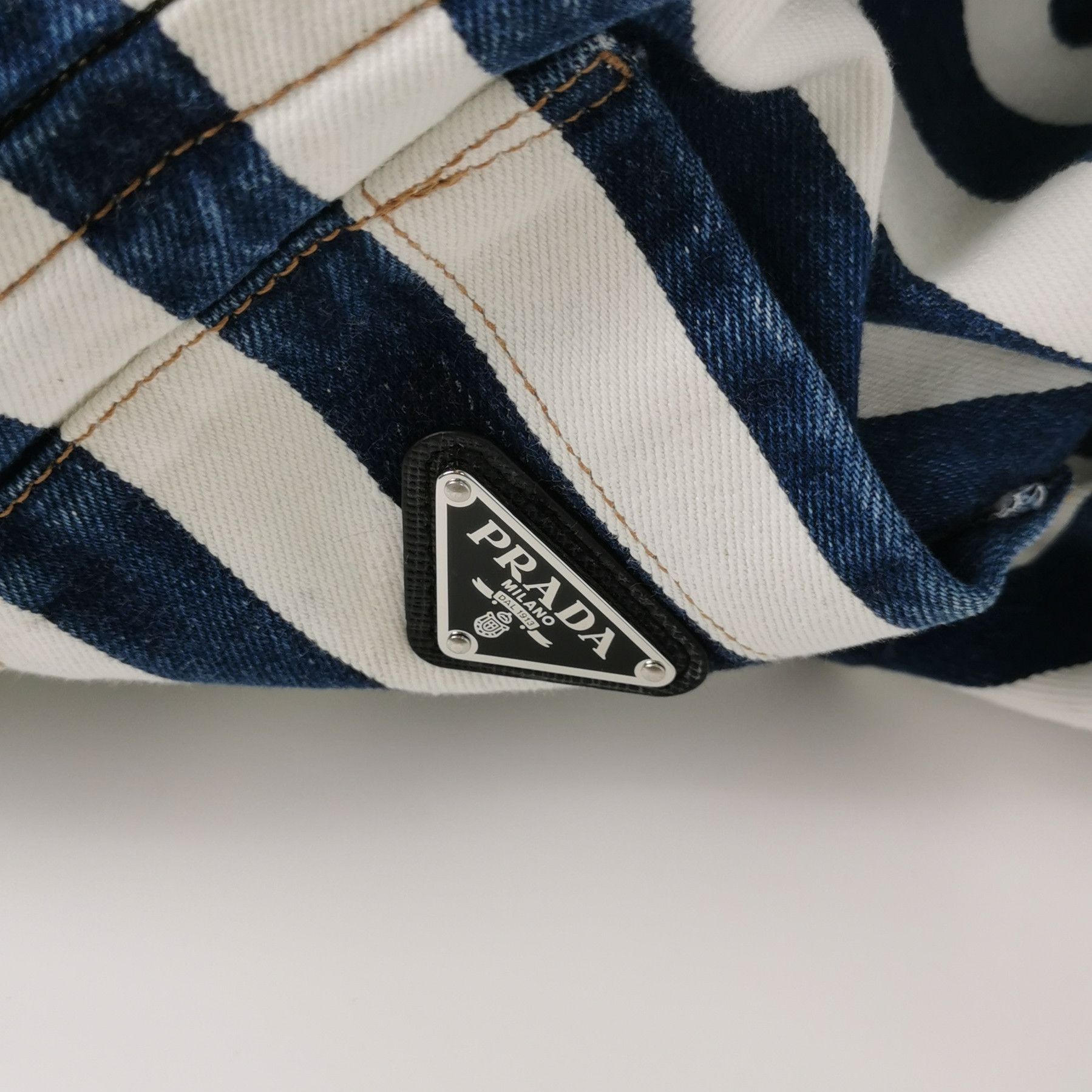 Prada Prada Cropped Striped Cotton Jacket - dmc Size L / US 10 / IT 46 - 3 Thumbnail