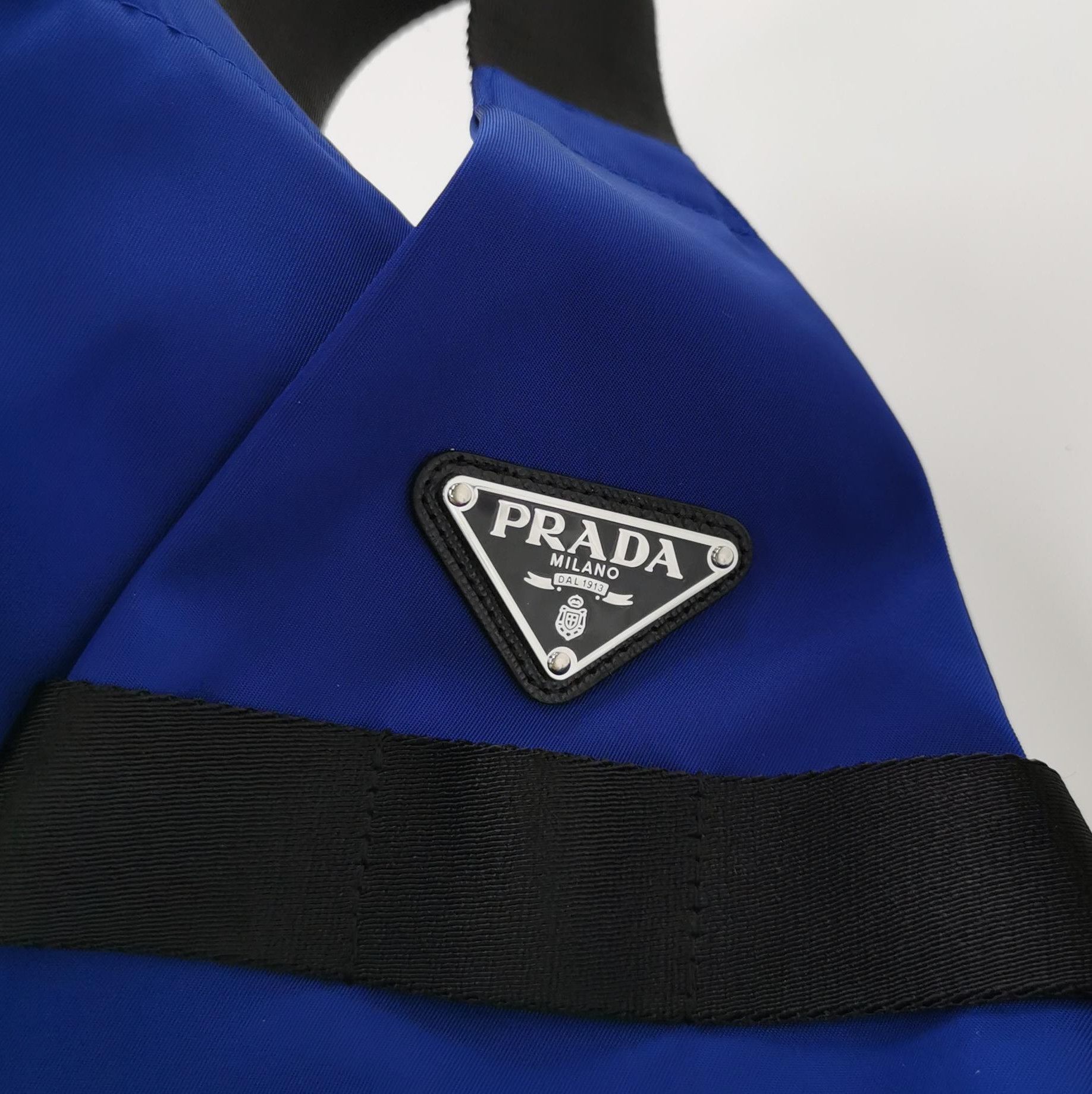 Prada Prada Color-Blocked Triangle Logo Vest - dmc Size S / US 4 / IT 40 - 3 Thumbnail